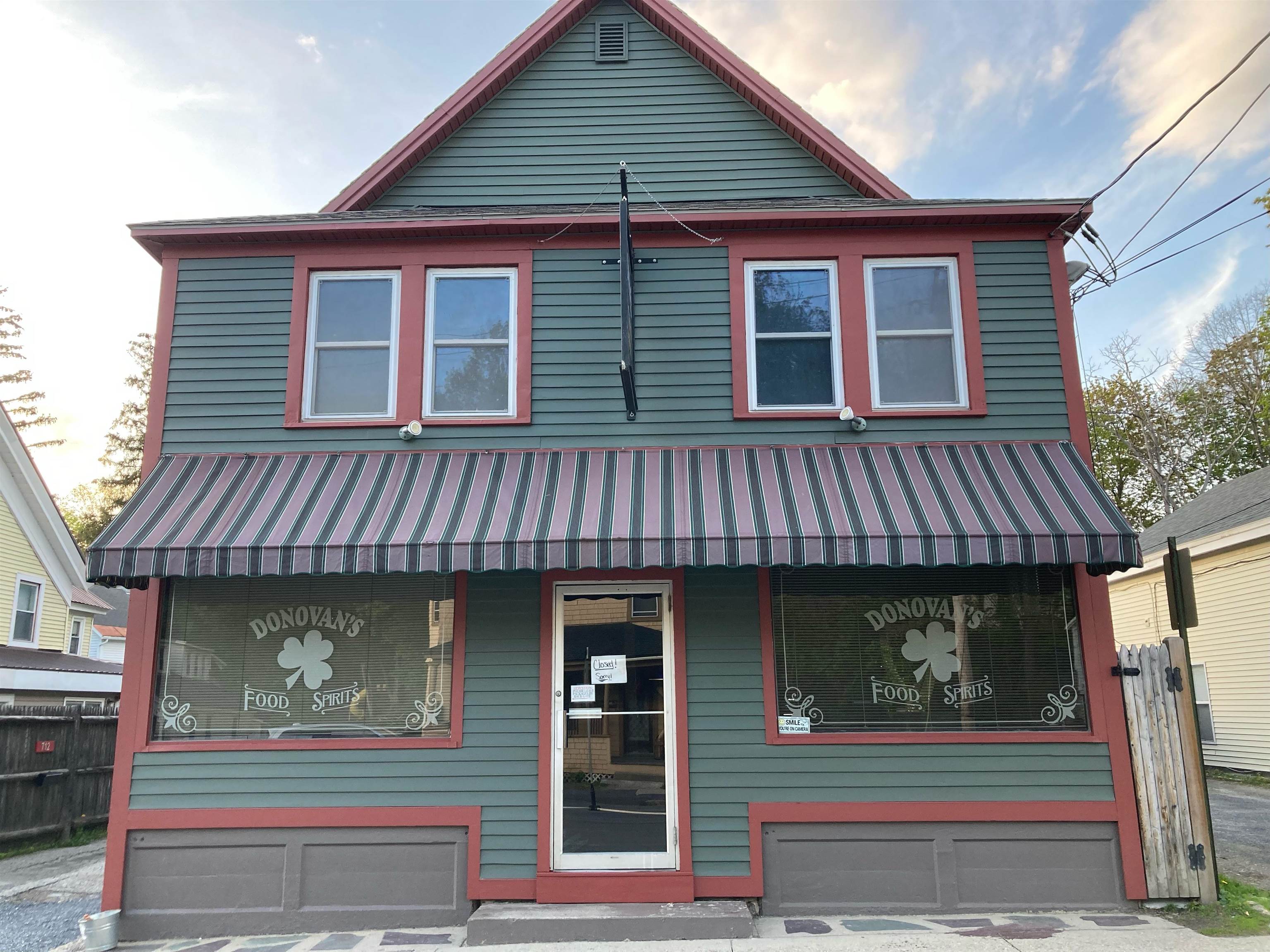 712 Main Street — photo