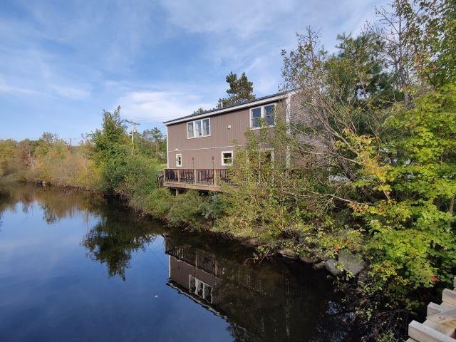 162 Lower Main Street — photo