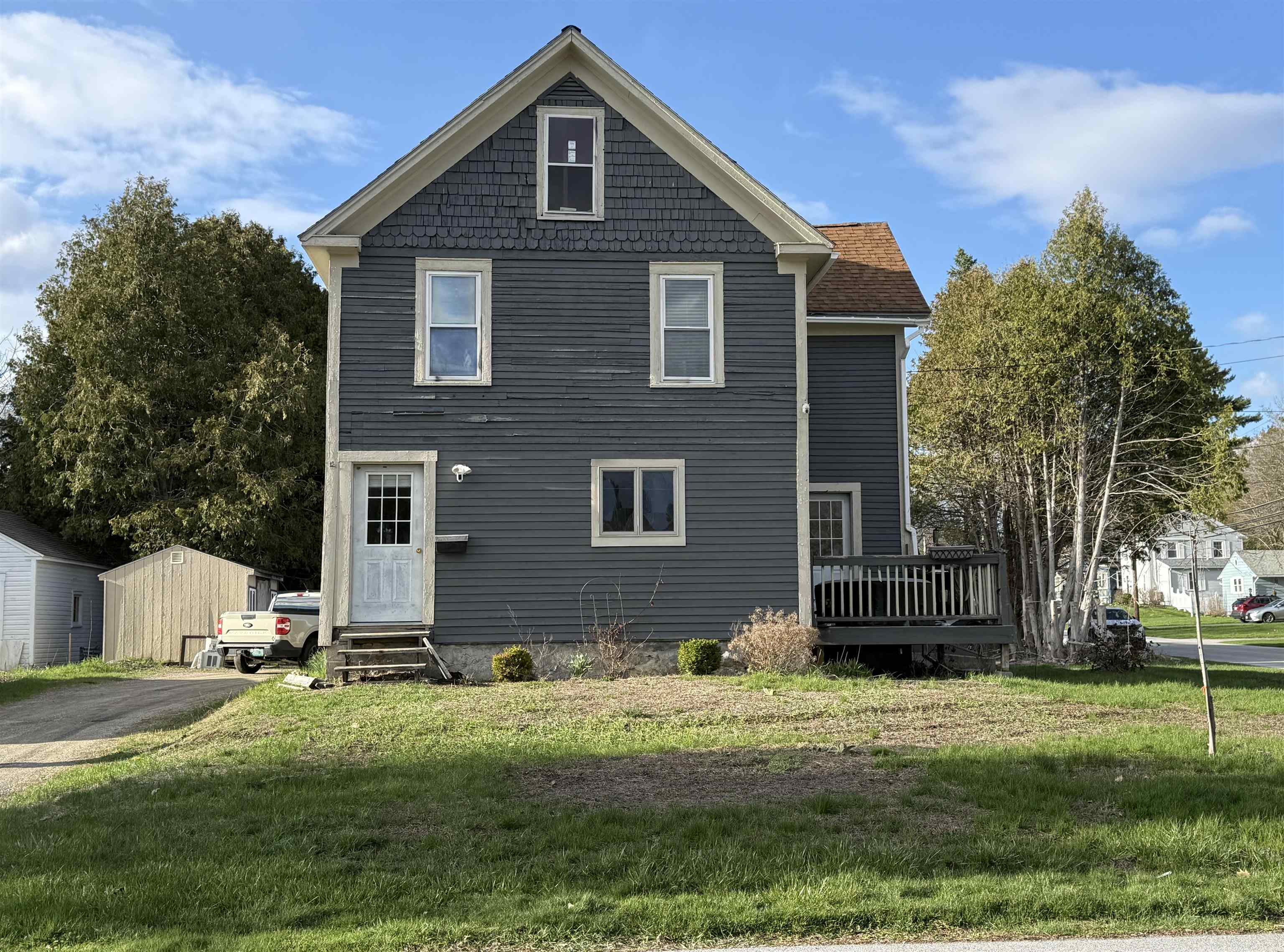 33 Field Avenue — photo