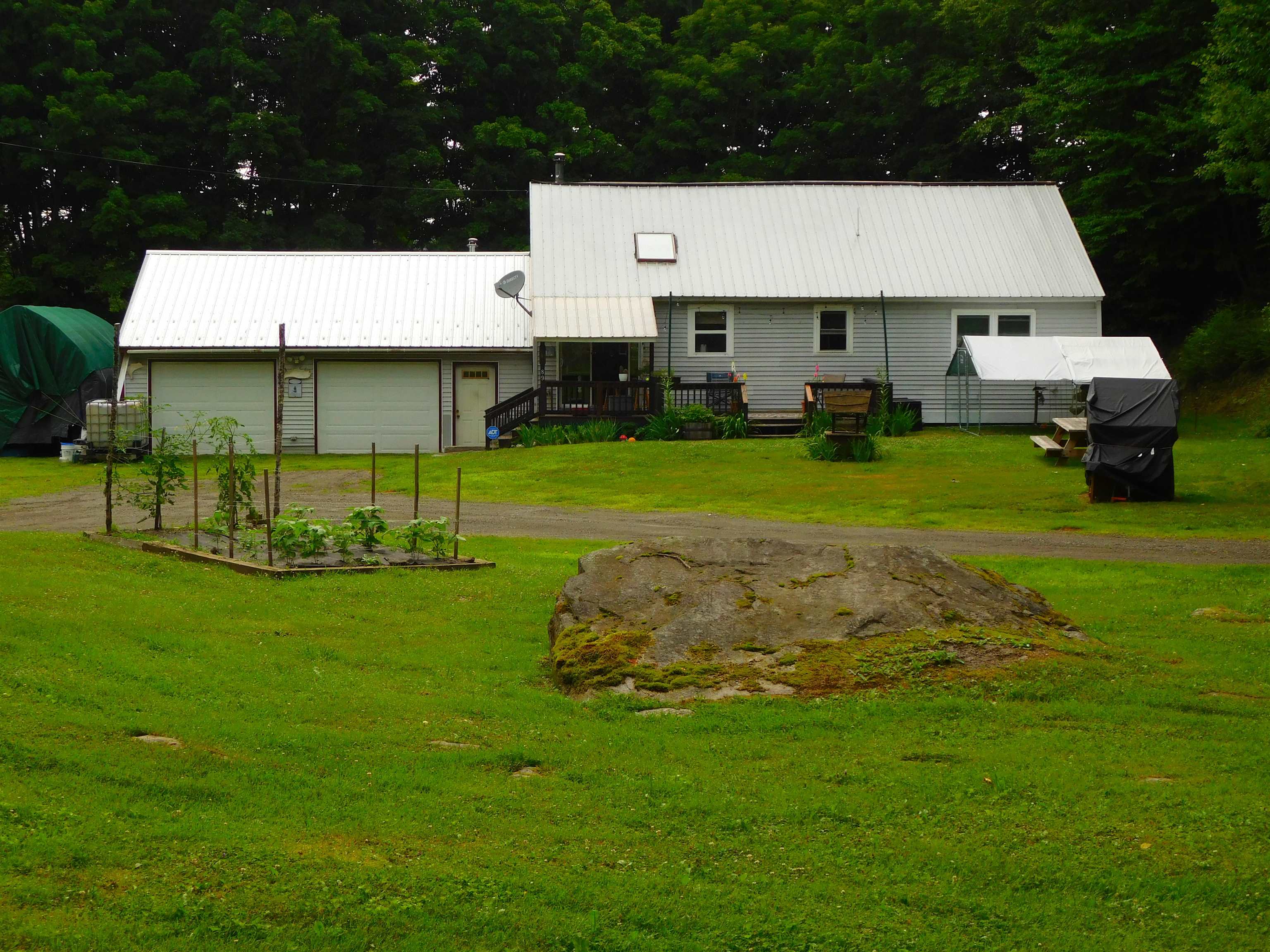 87-89 Sullivan Drive — photo