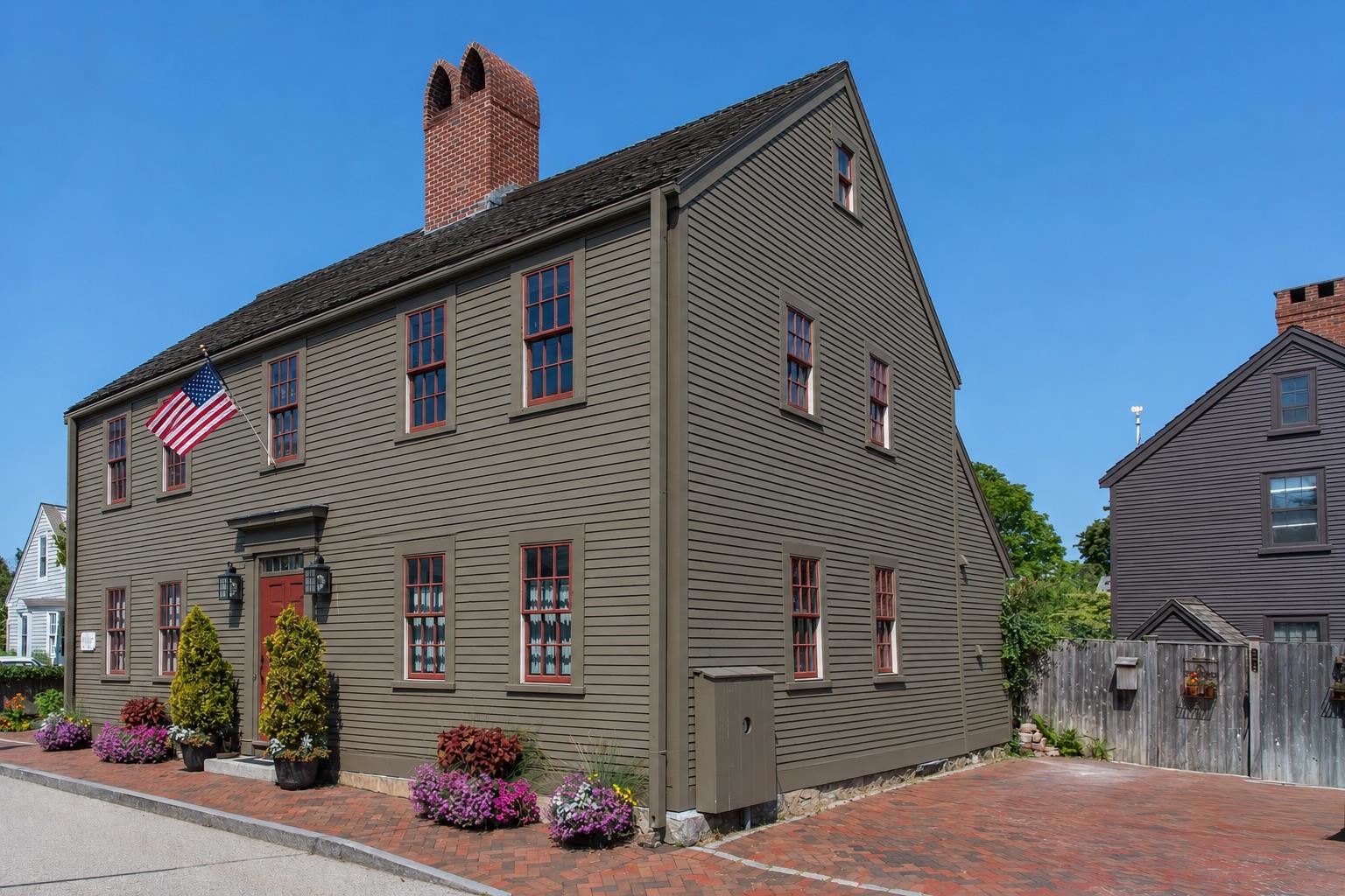 171 Gates Street — photo