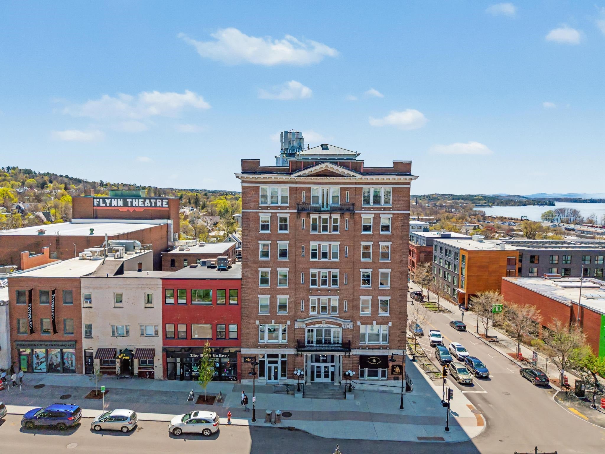 131 Main Street 207 — photo