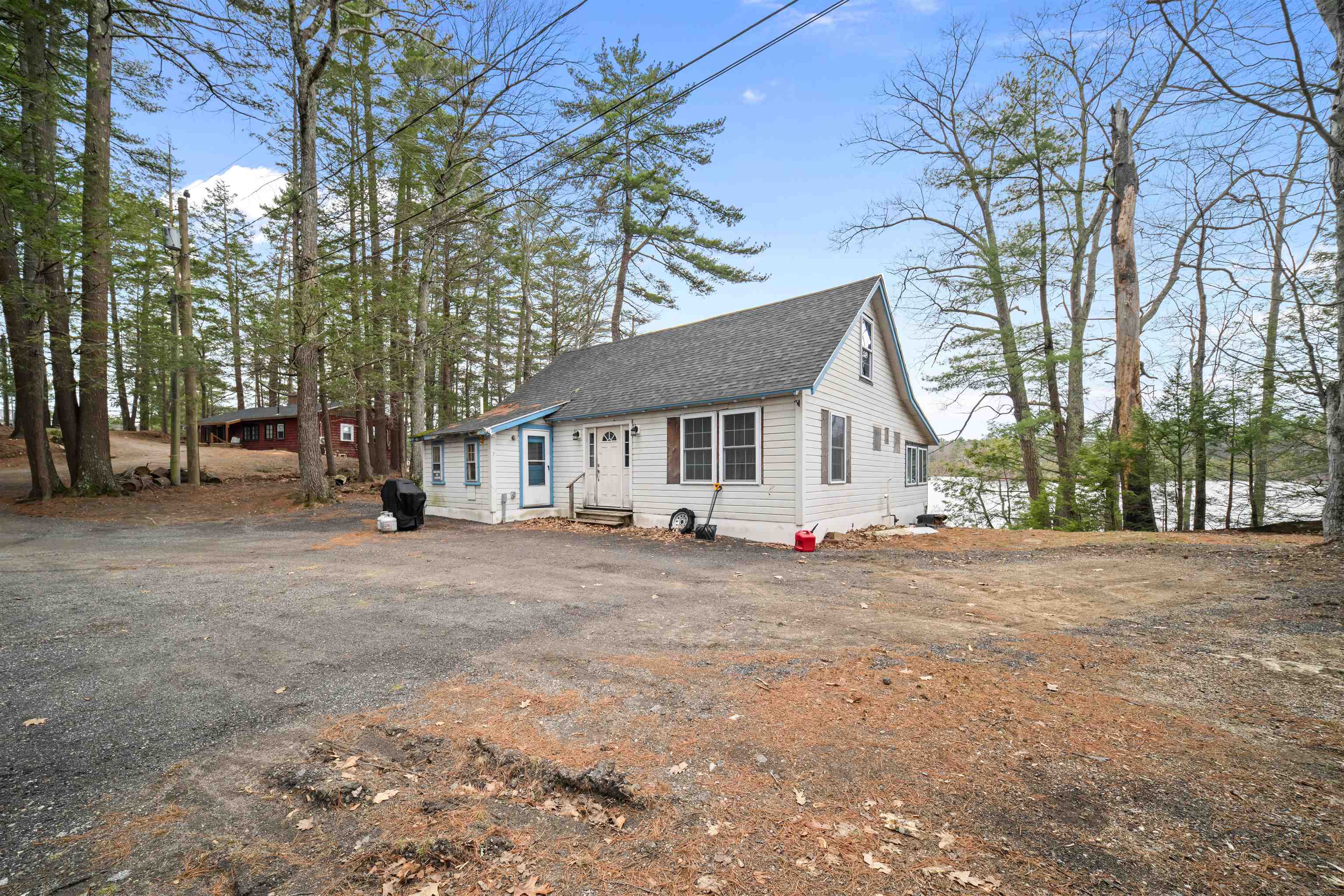 7&8 Spruce Lane — photo