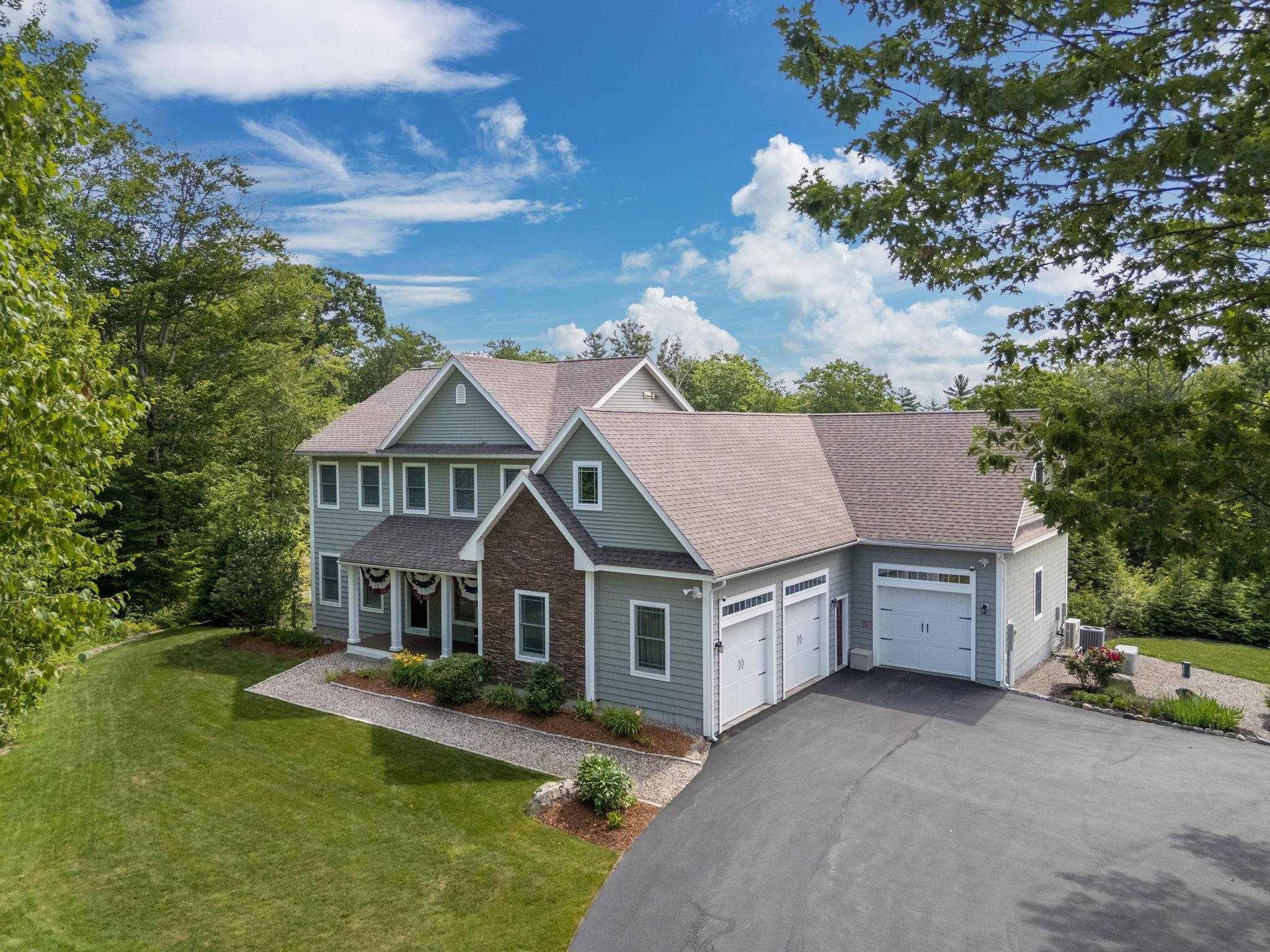151 Ambrose Way — photo