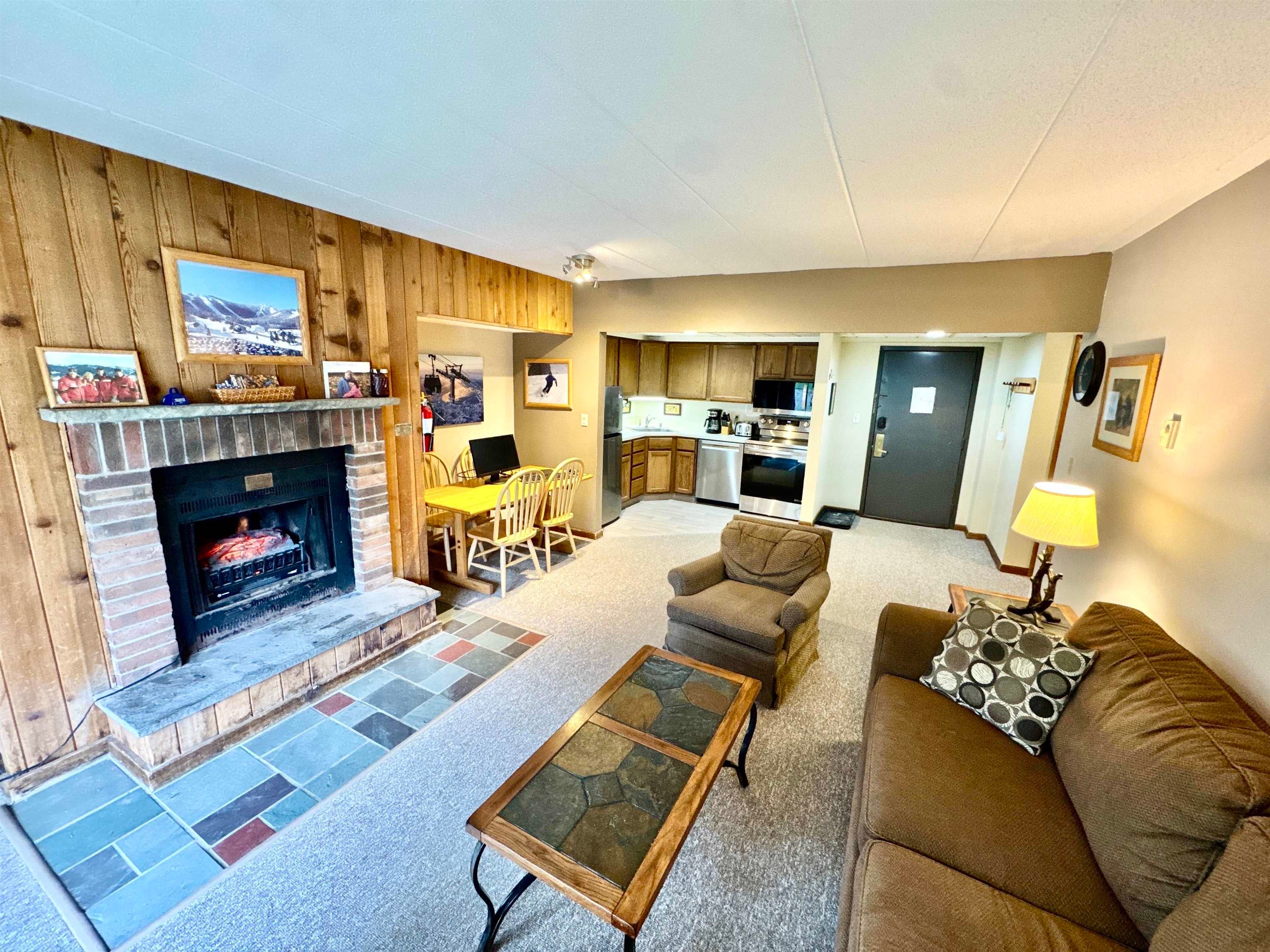 135 East Mountain Road 1-a-3 — photo