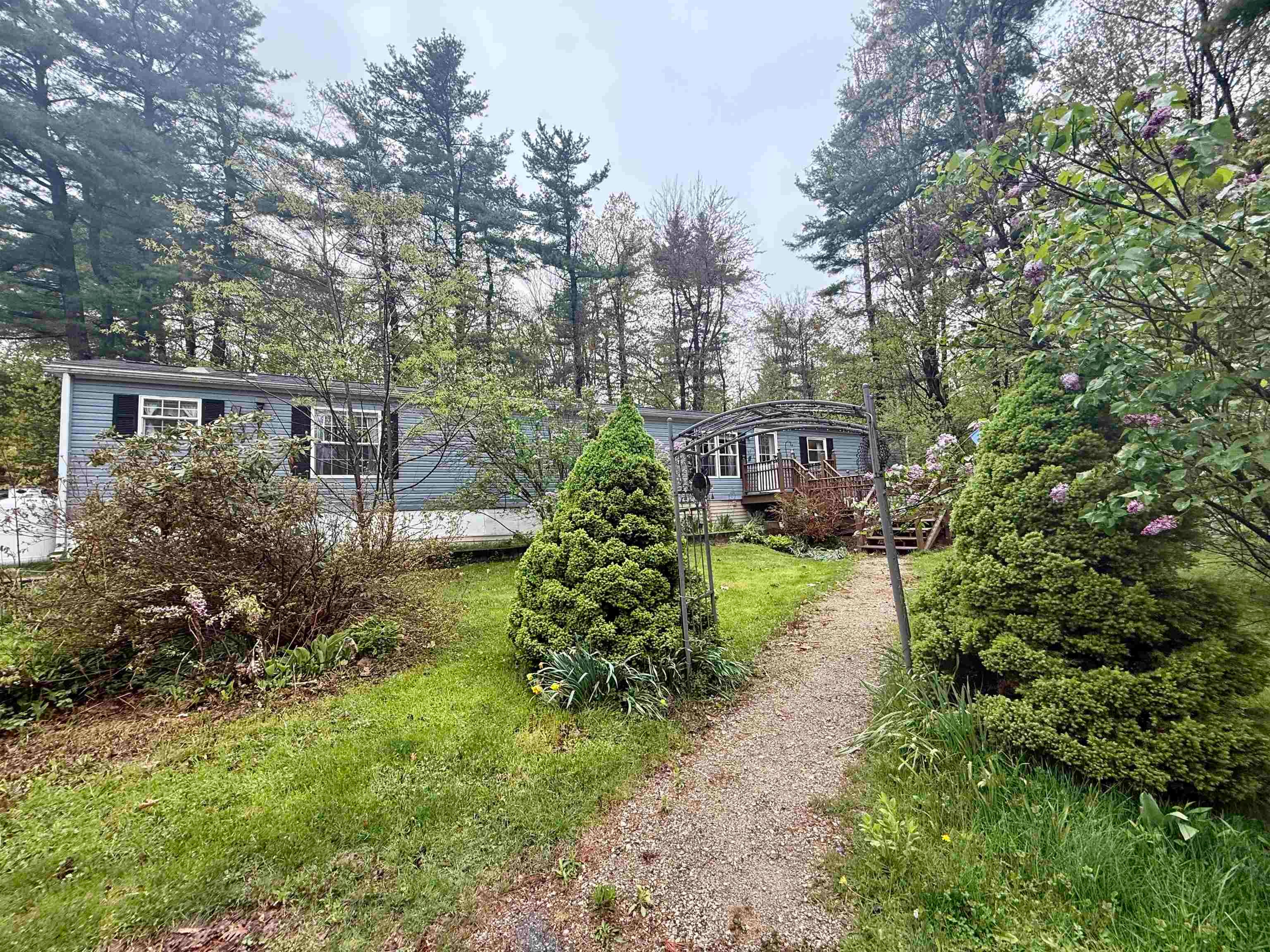 90 Merriam Hill Road 2 — photo