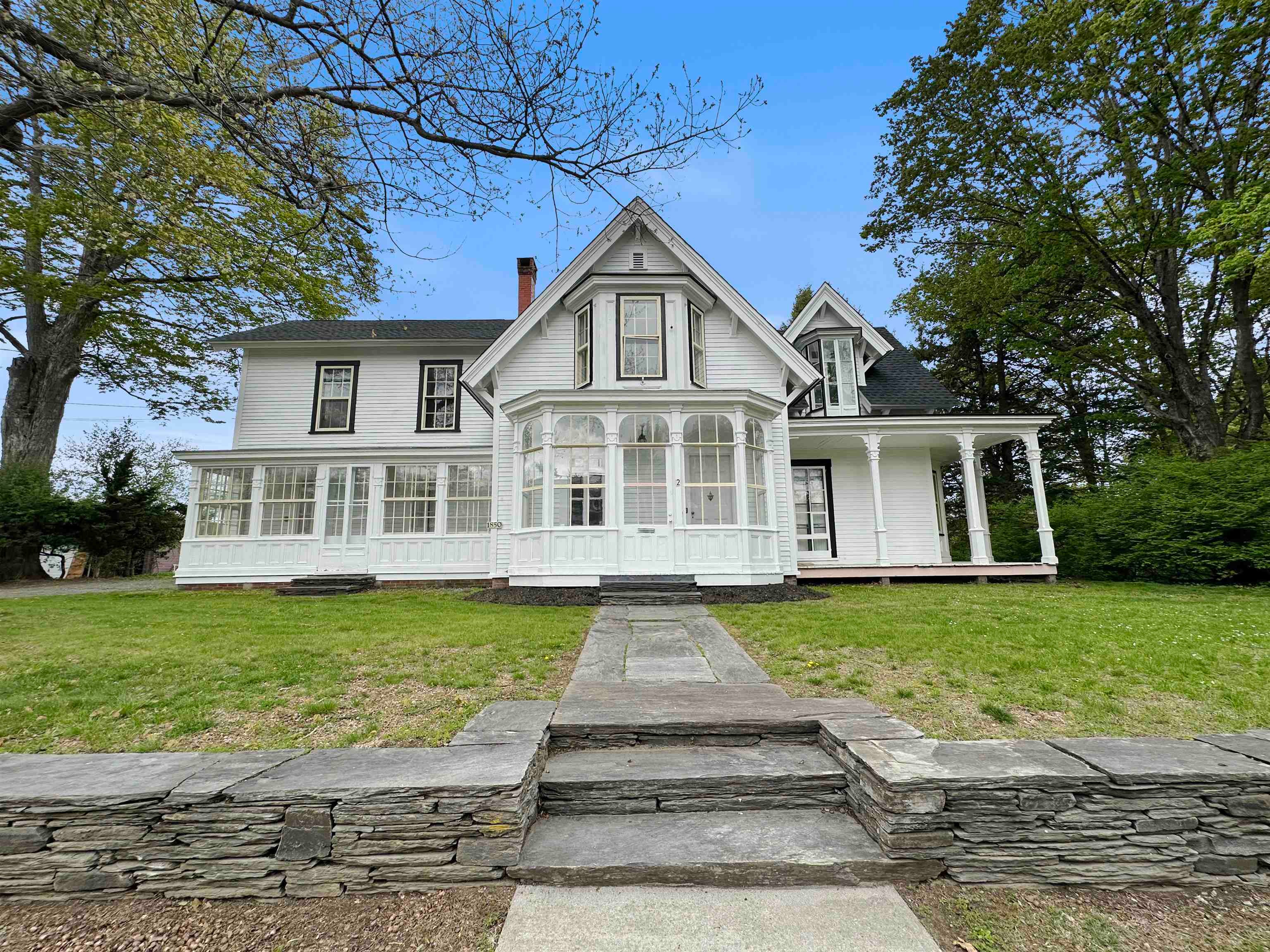 2 Pine Street — photo