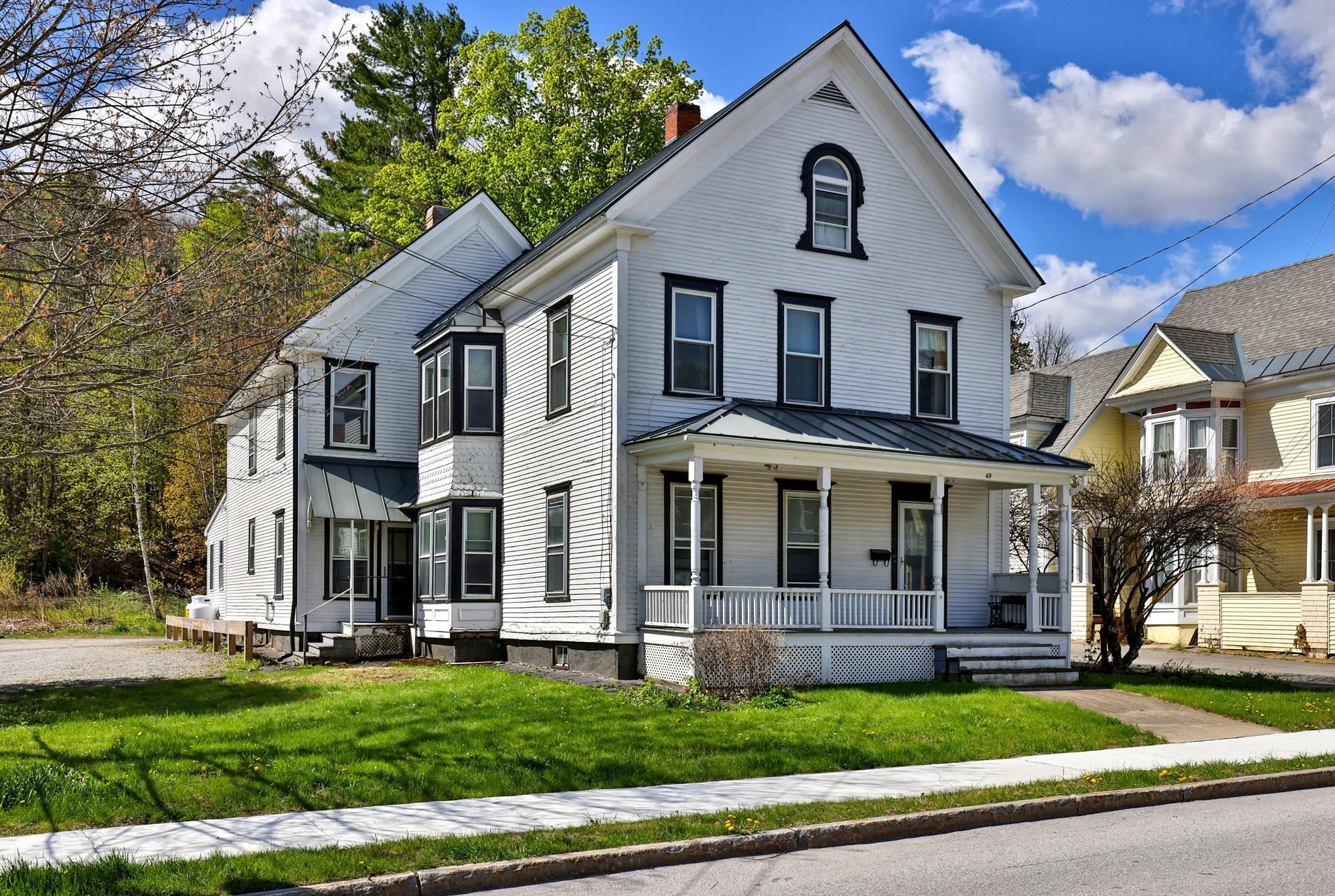 49 Pleasant Street — photo