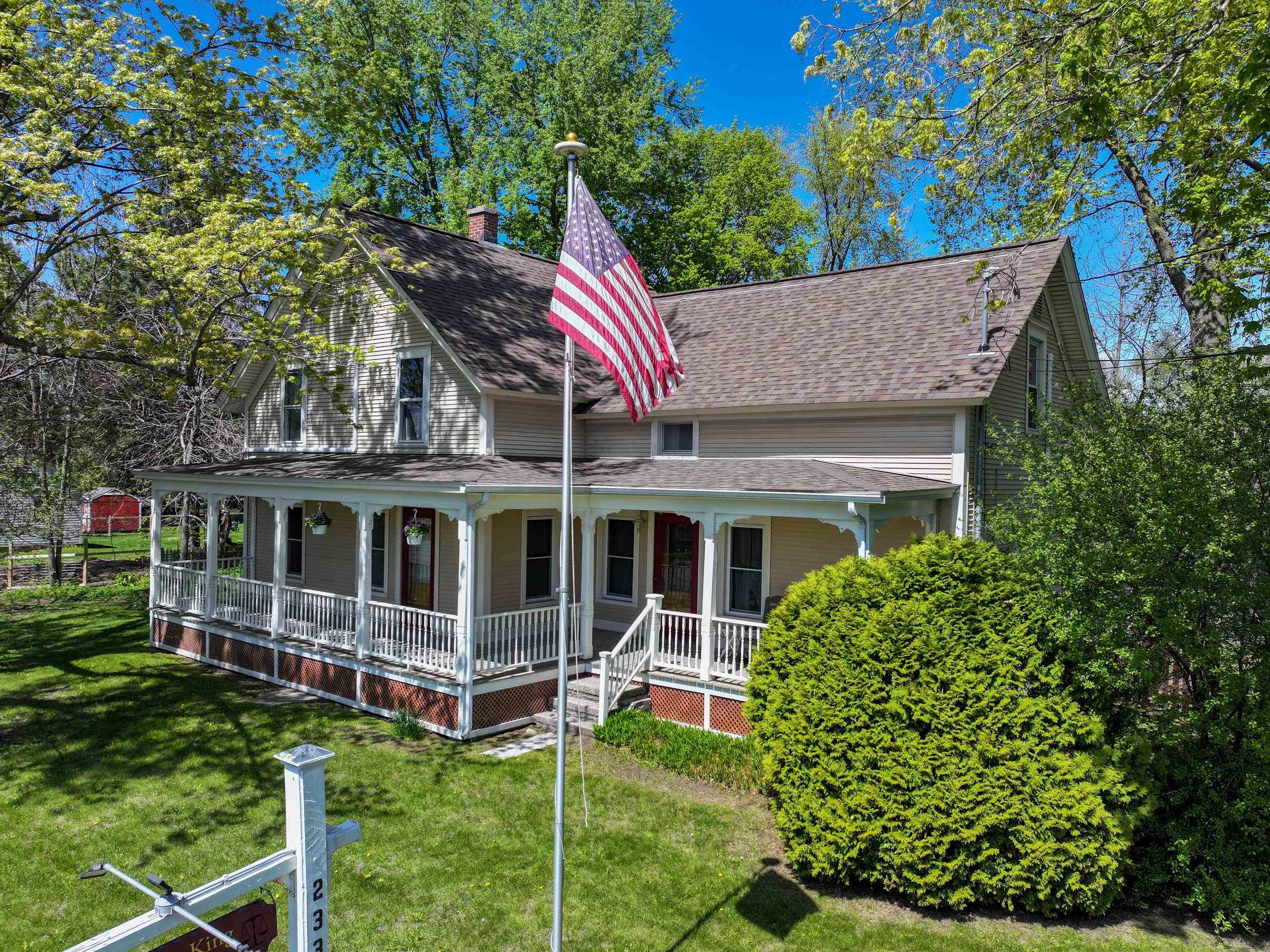 2337 Vt Route 7 — photo