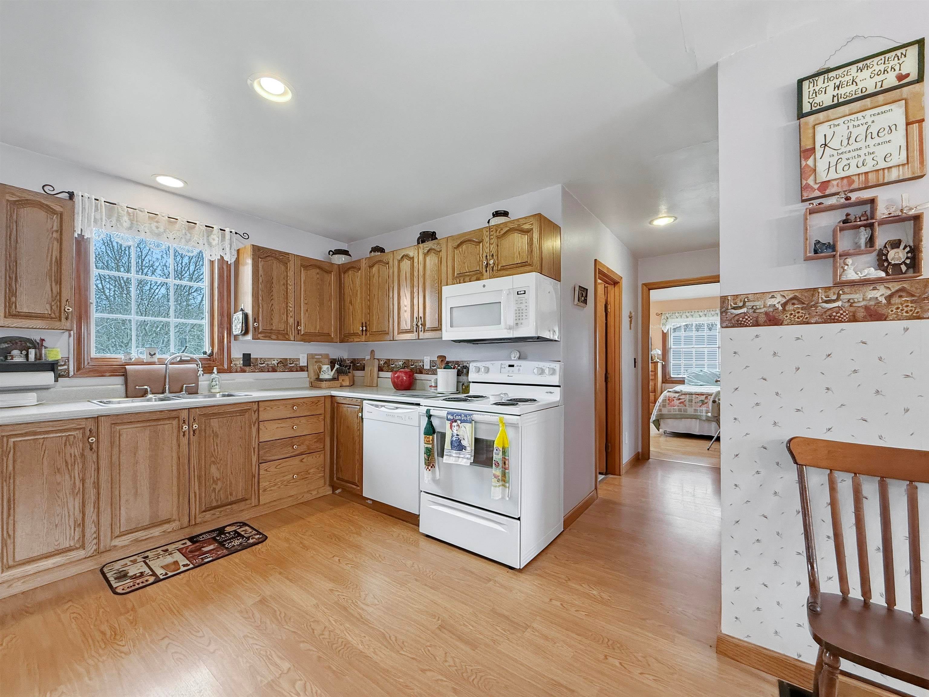 347 River Road, Canaan, VT 05902 — photo 3