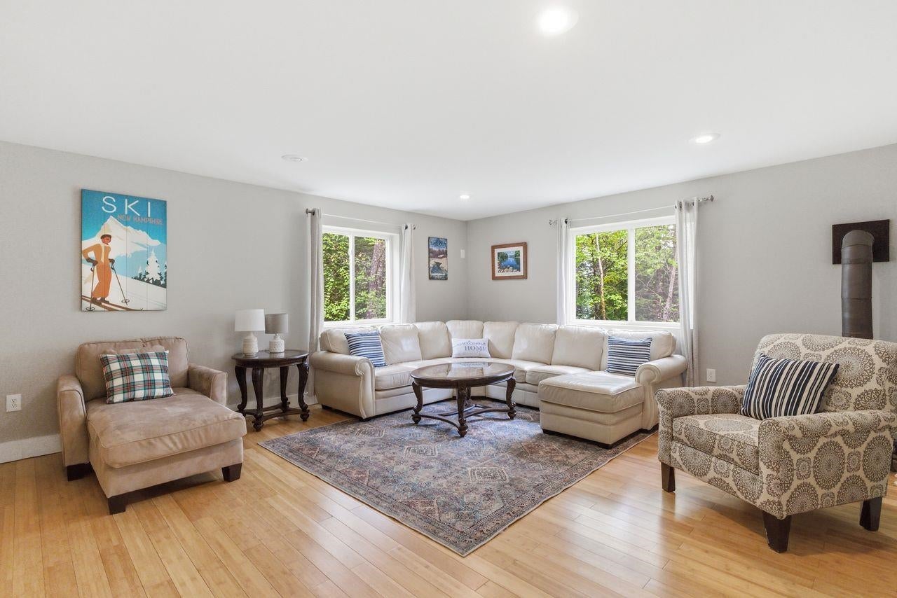 111 Holland Trail — photo