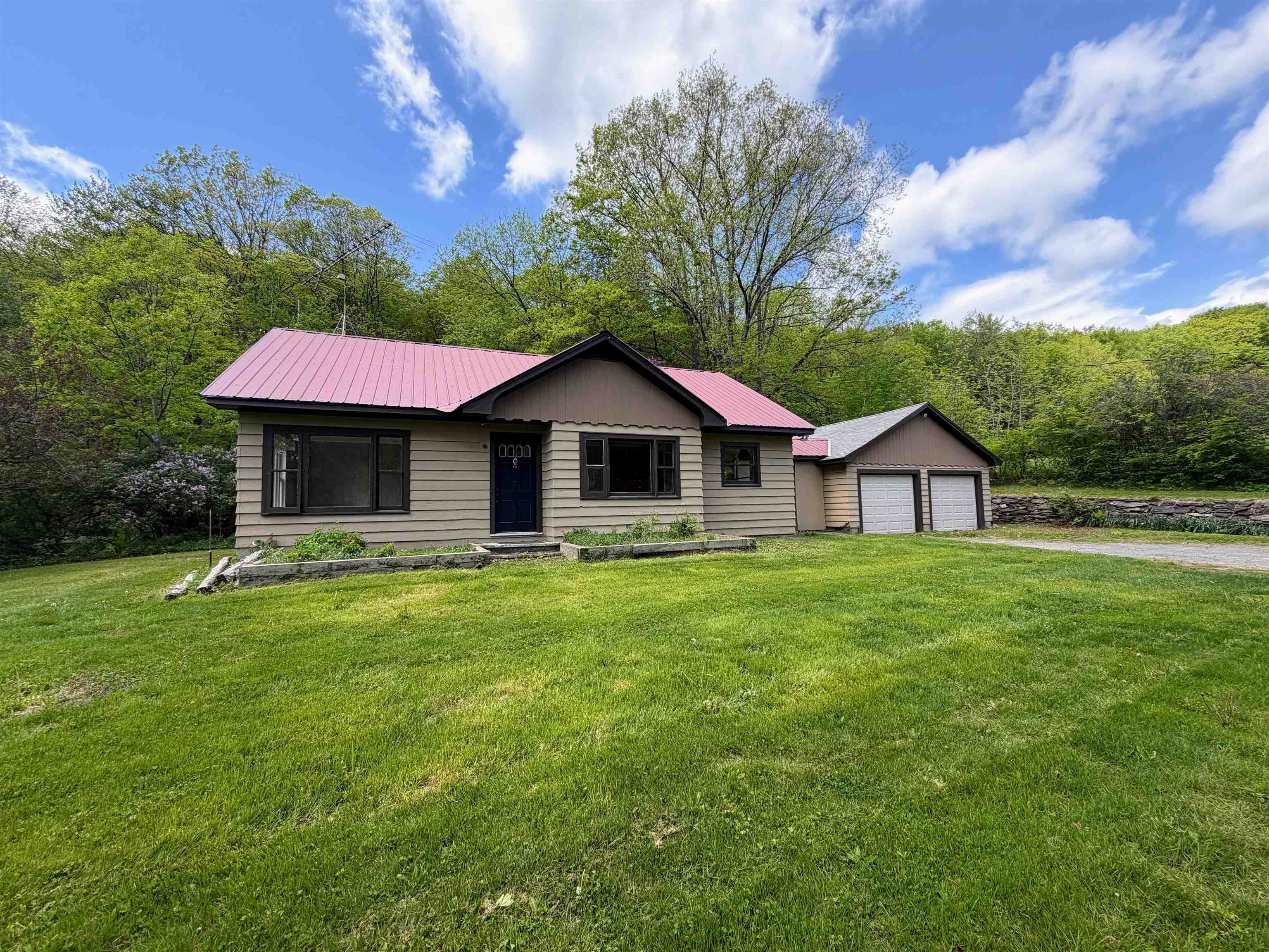 1057 Brockway Mills Road — photo