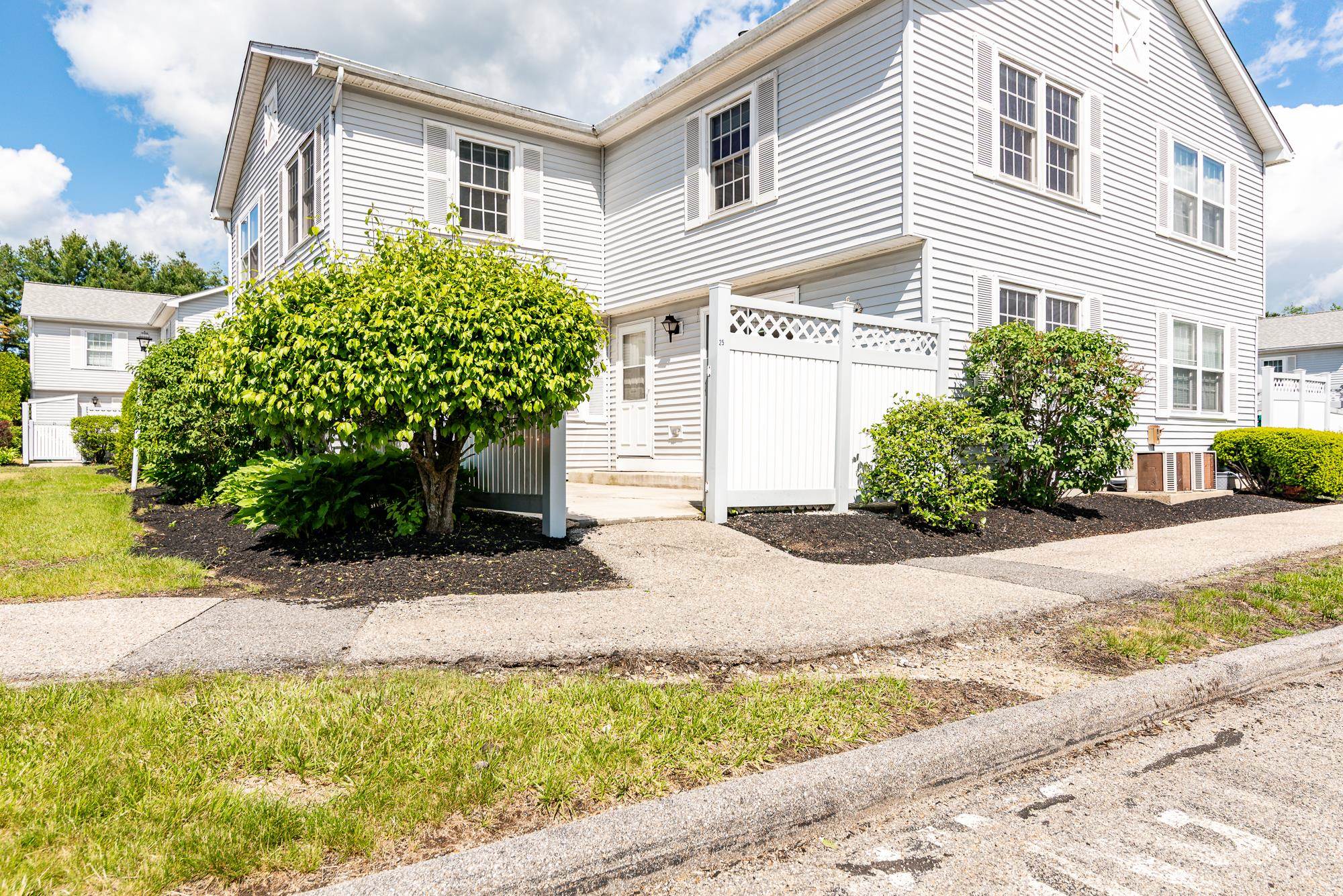 25 Springfield Estates, Rochester, NH 03867