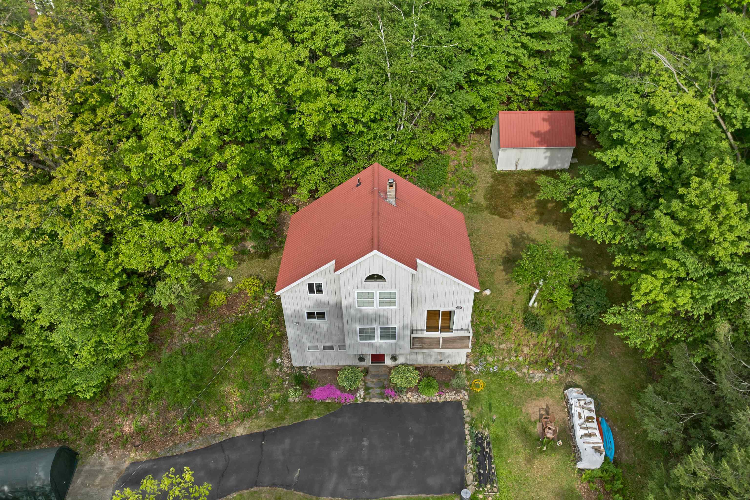 495 North Shore Road — photo