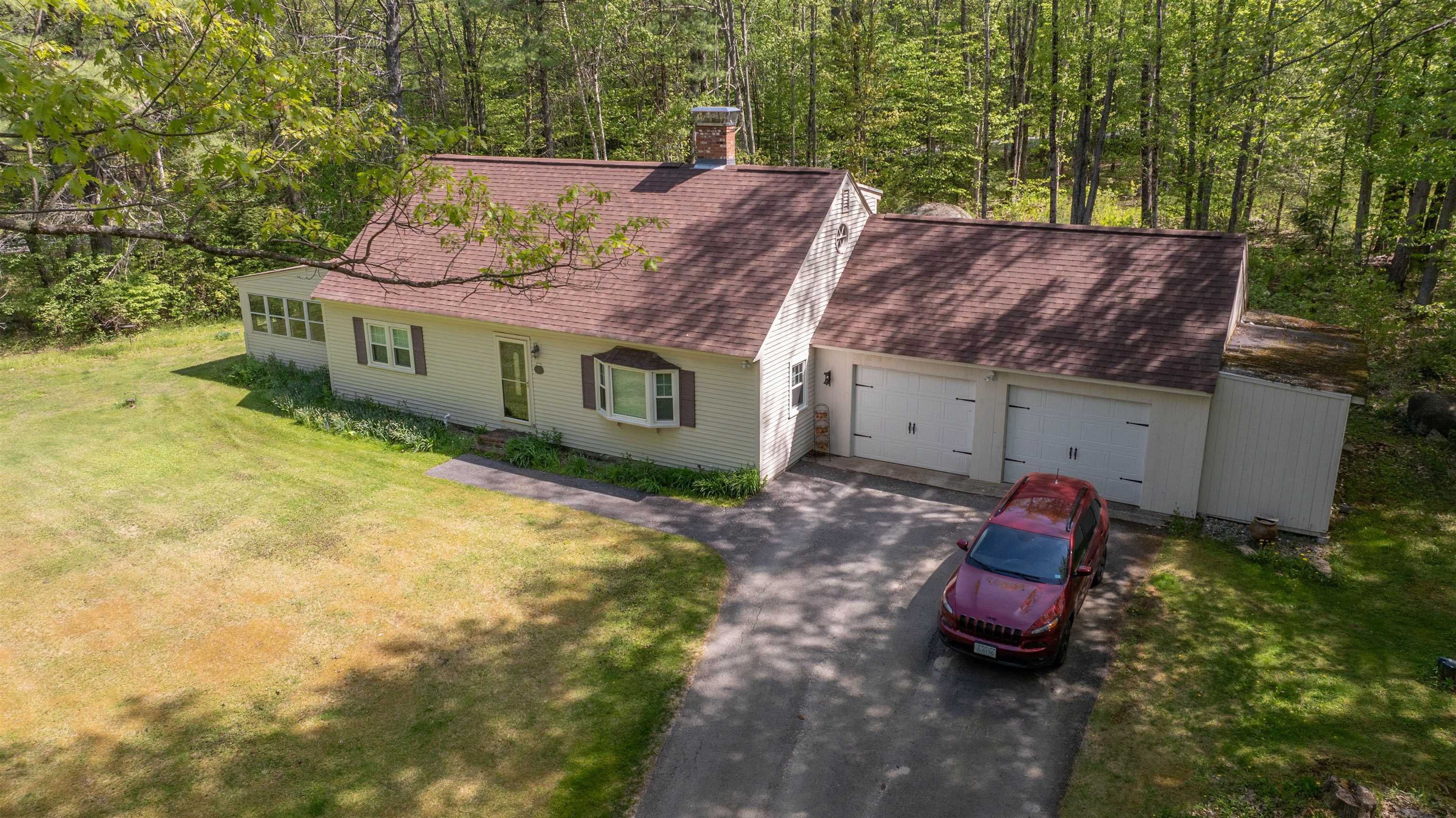 186 Old Bennington Road — photo