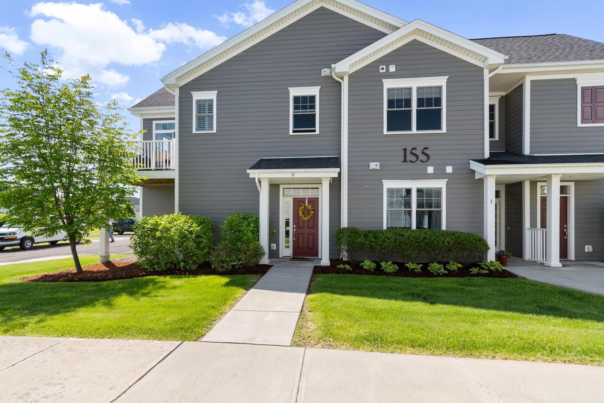 155 Holland Lane 9 — photo