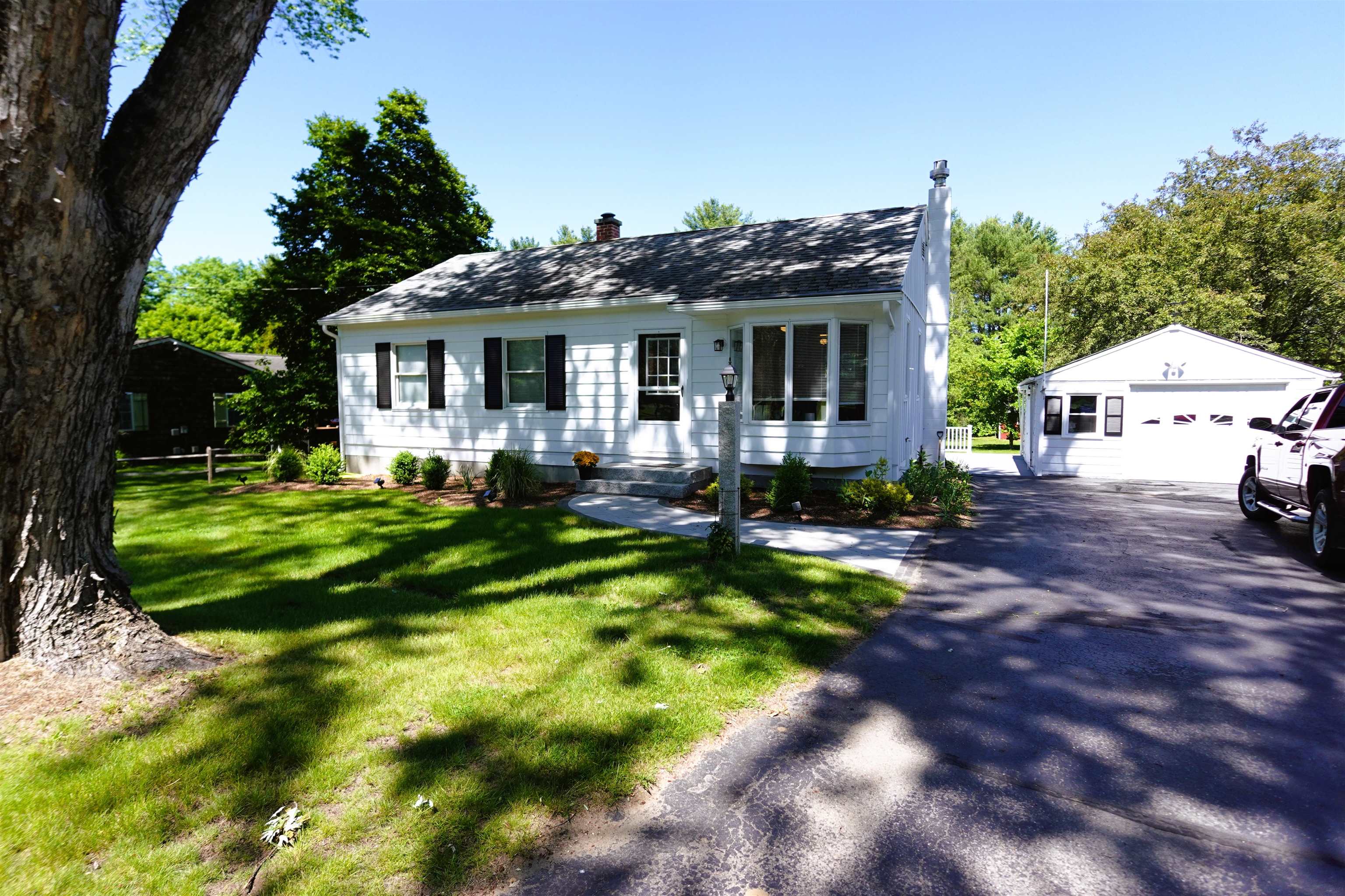 323 Matthews Road — photo