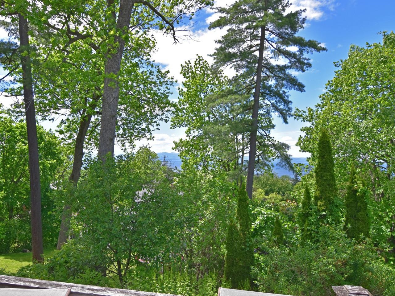 33 Summit Ridge, Burlington, VT 05401 — photo 2