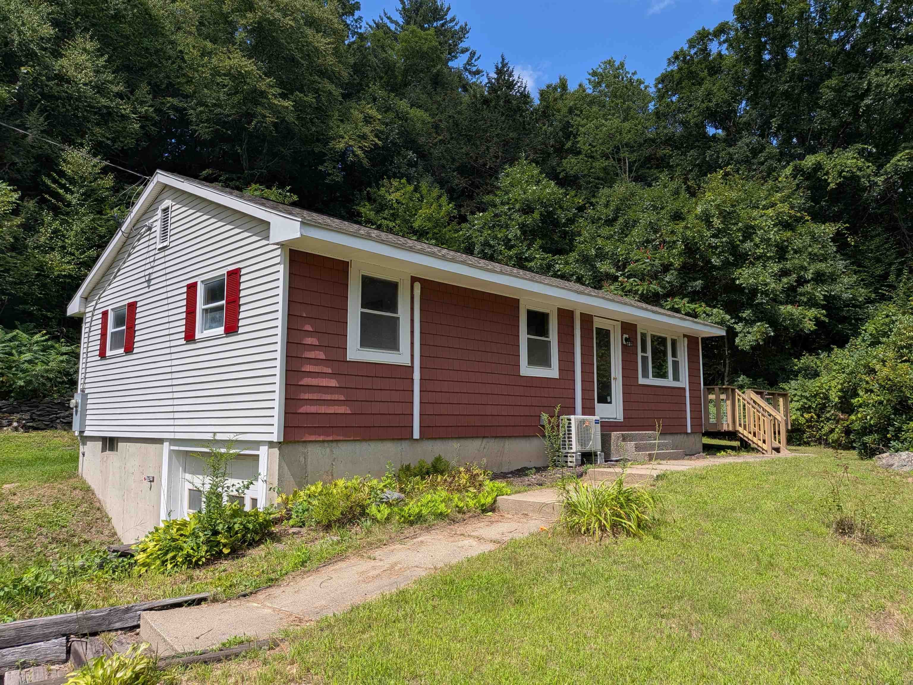 2117 Pine Banks Road — photo