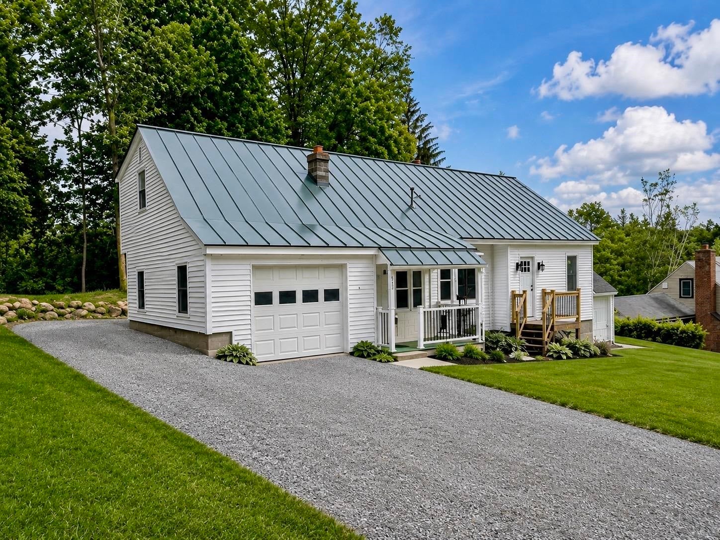 515 Buck Hill Road — photo