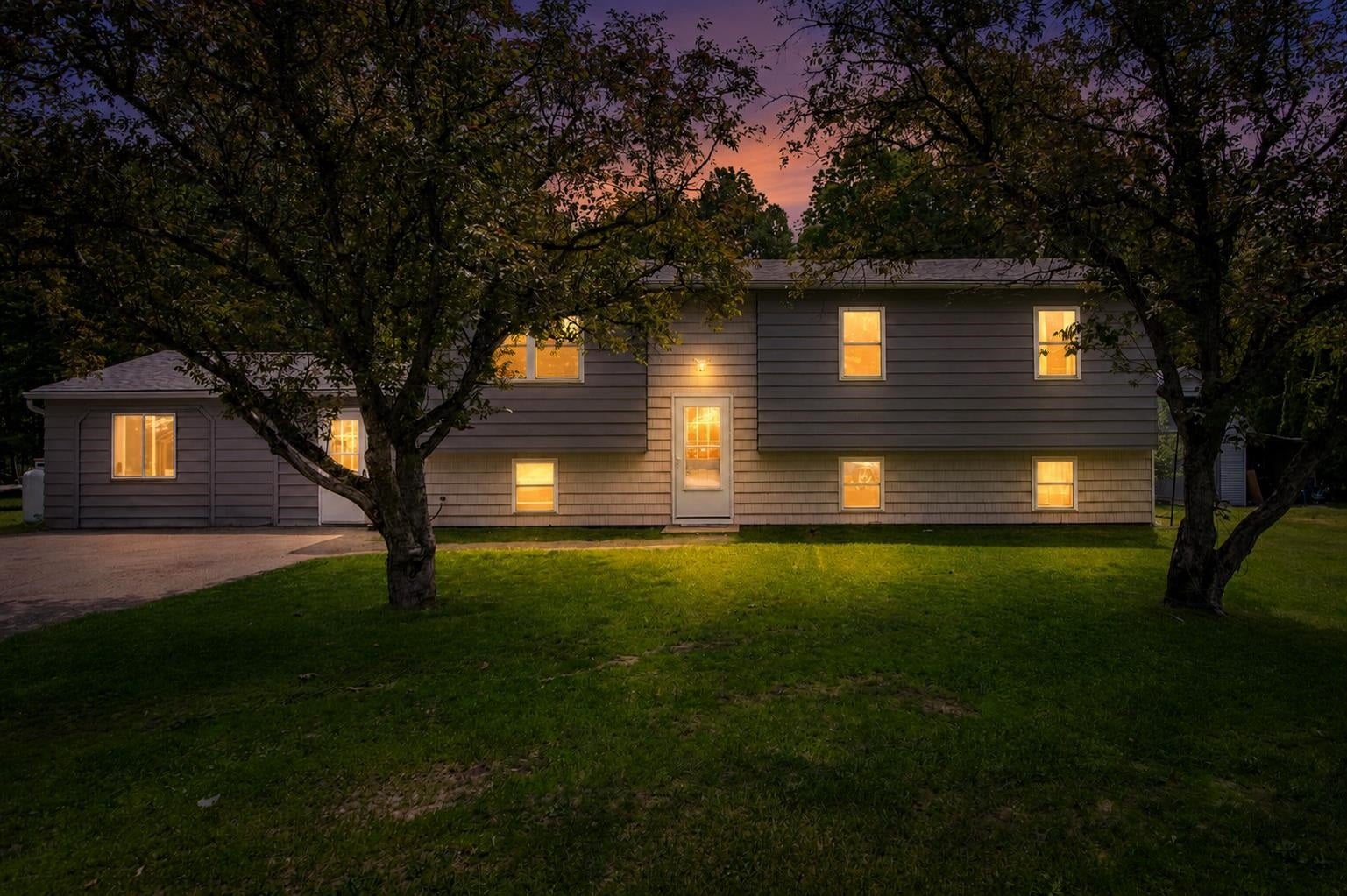31 Eagle Park Drive — photo