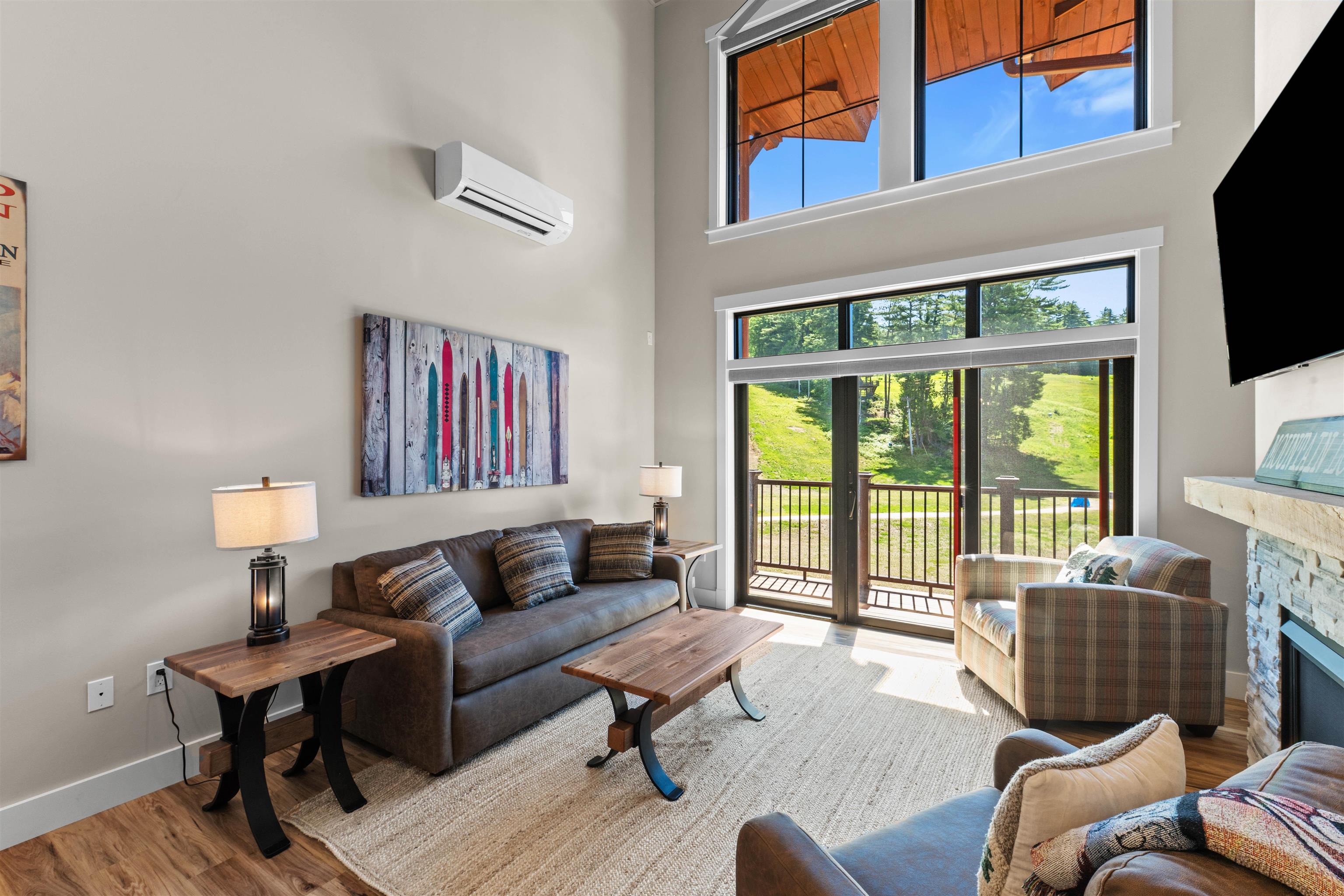 243 Skimobile Road 355 — photo