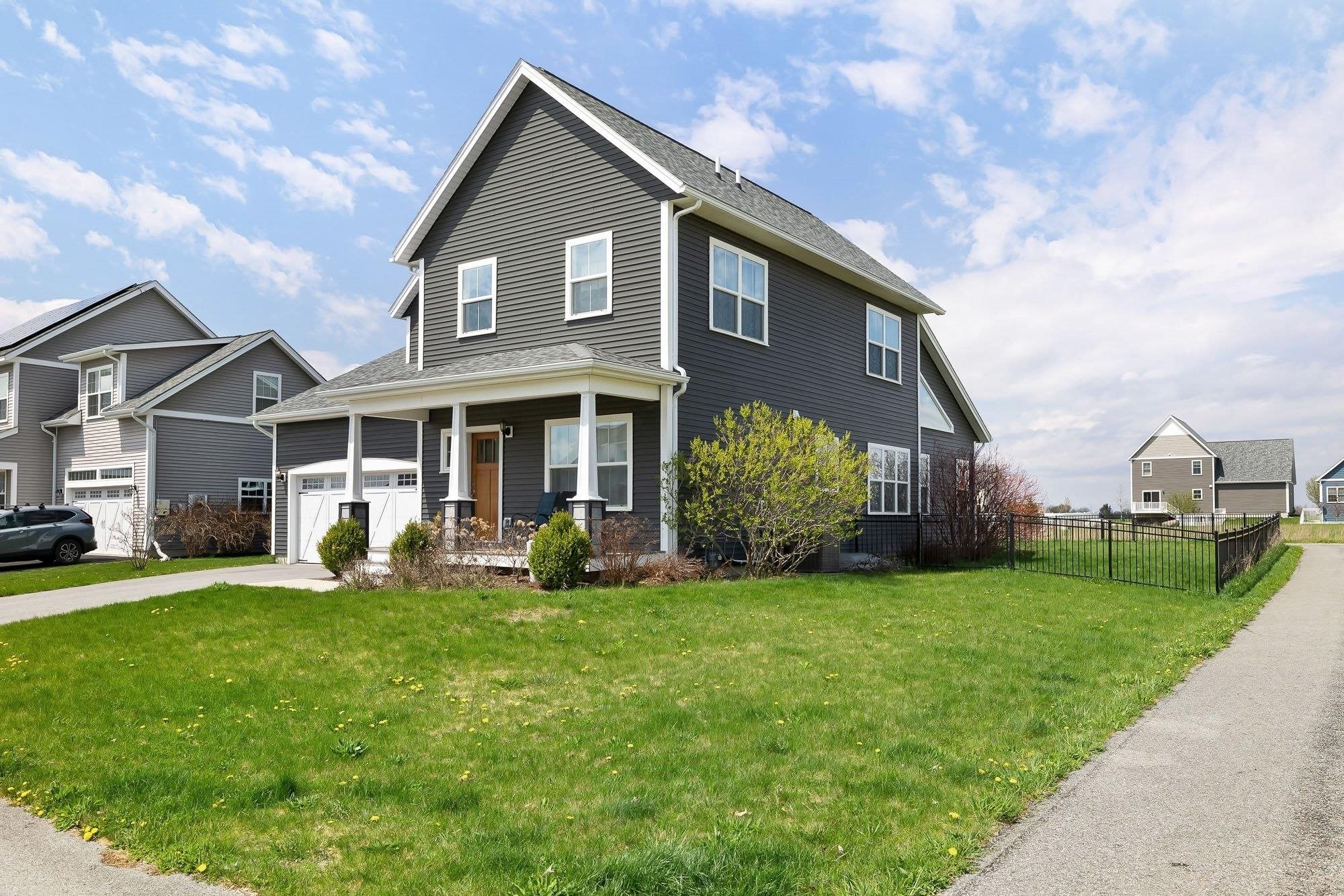 184 Rye Circle — photo