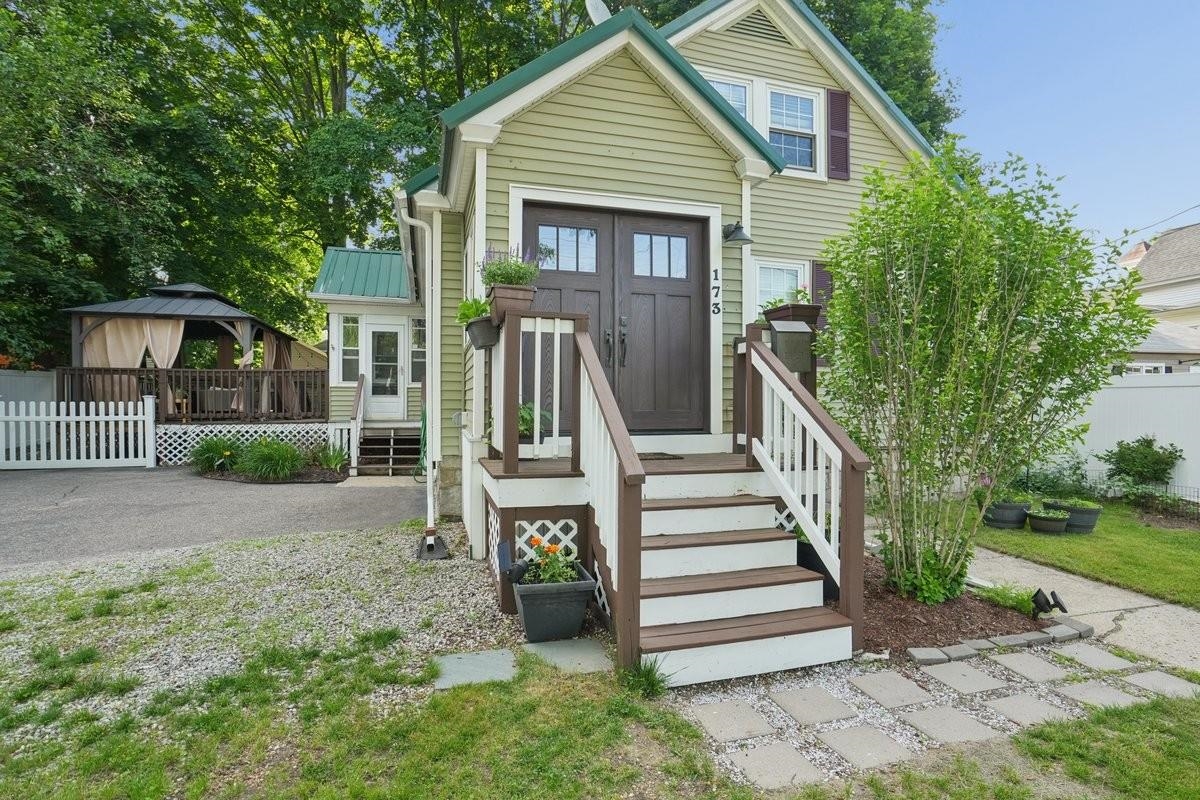 173 Mammoth Road, Manchester, NH 03109 — photo 3