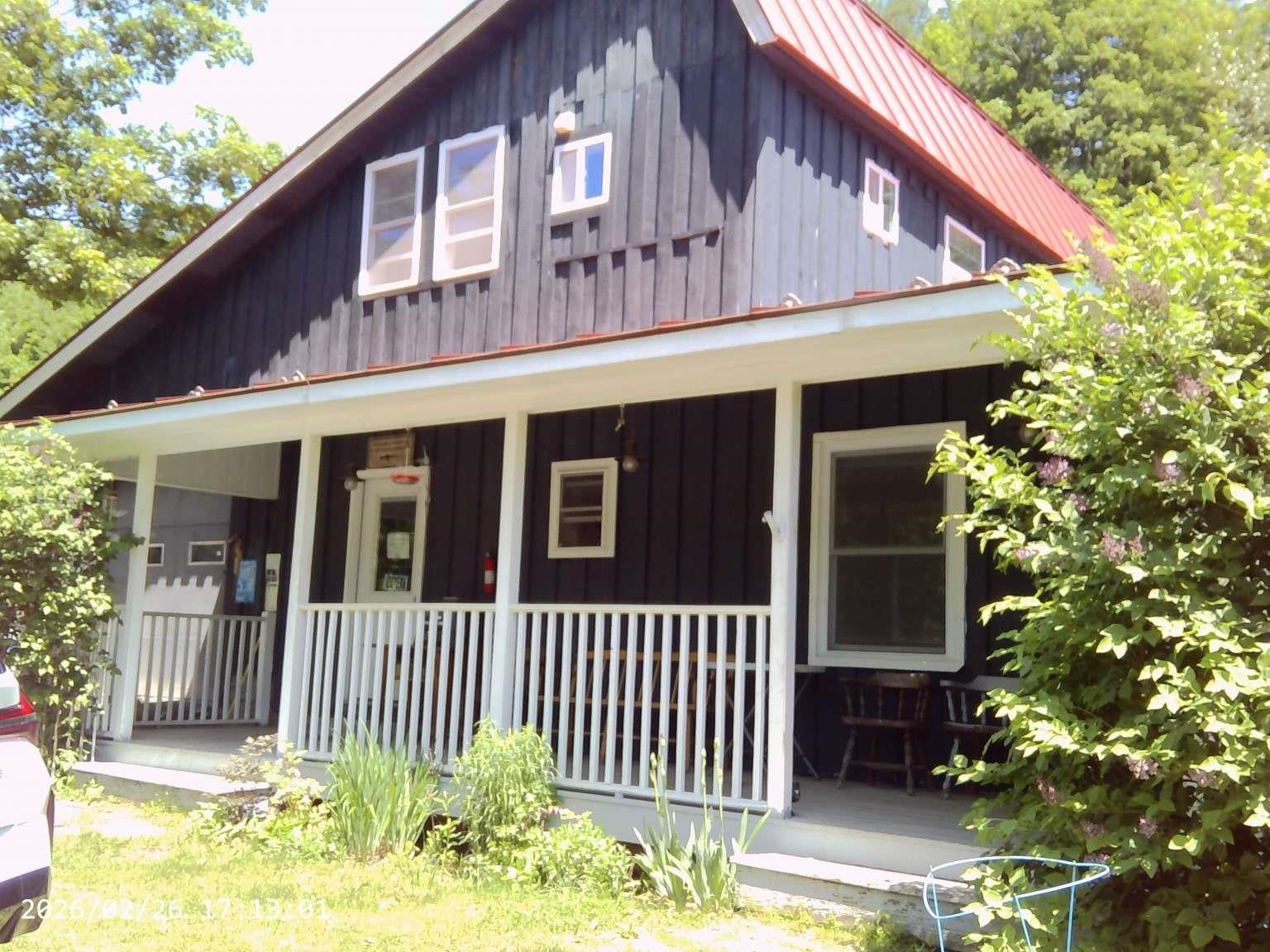 252 Spring Road — photo