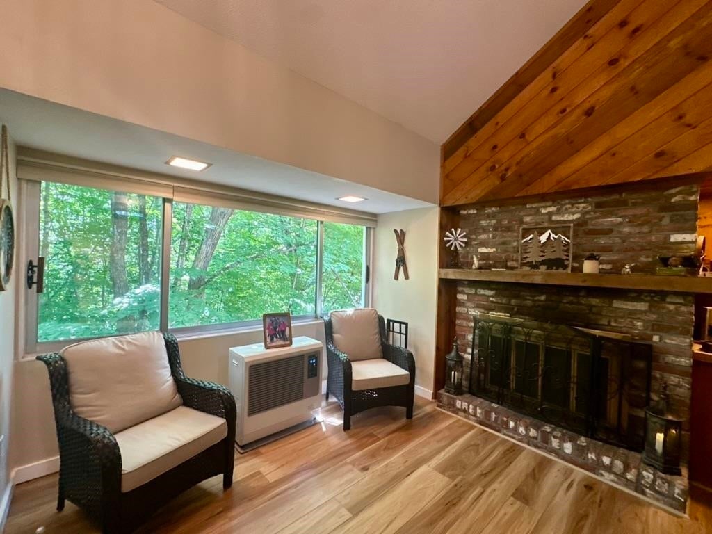 24 Condo Road 2 — photo