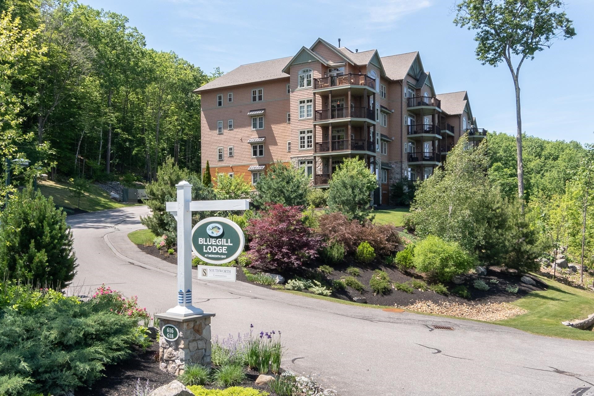 616 Scenic Road 106 — photo