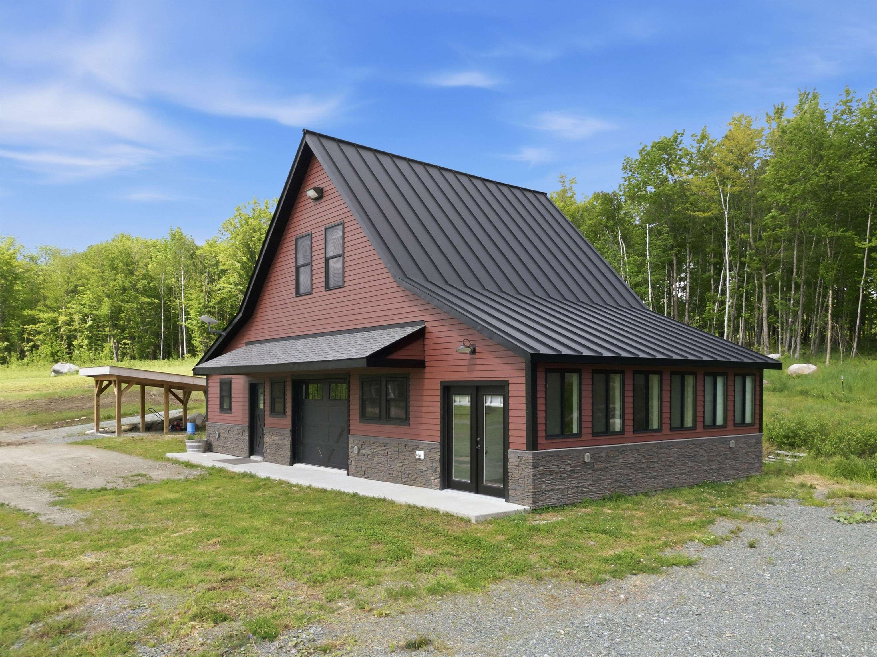 2717 Oregon Road, Lunenburg, VT 05906 — photo 2
