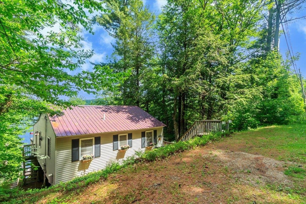326 Hemlock Drive — photo