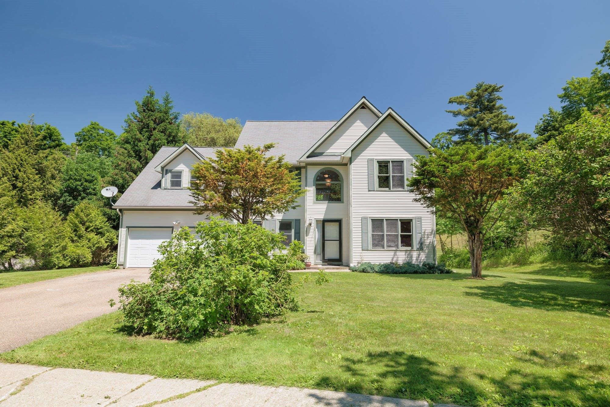 72 Morrill Drive — photo