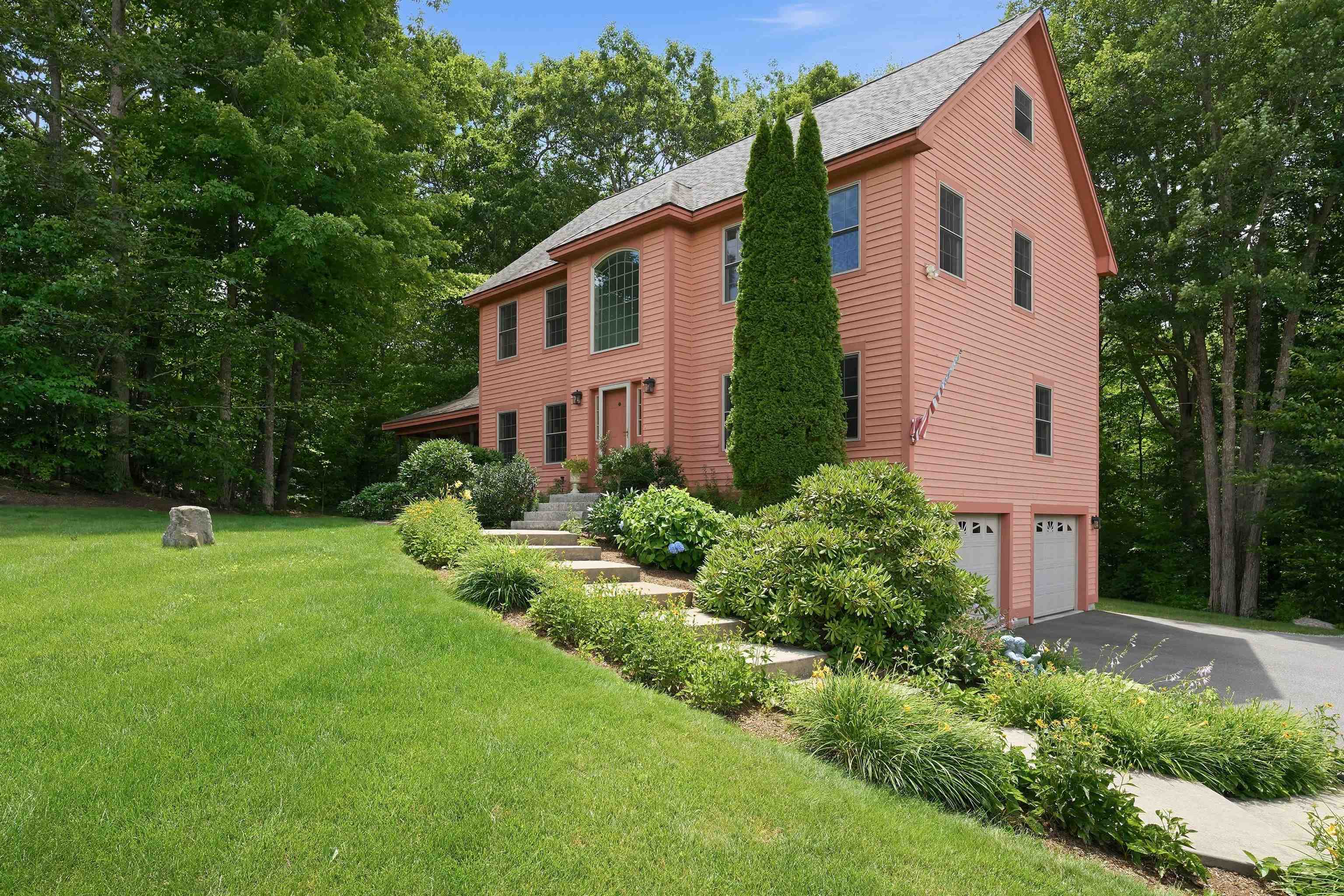 40 Lakewood Drive — photo
