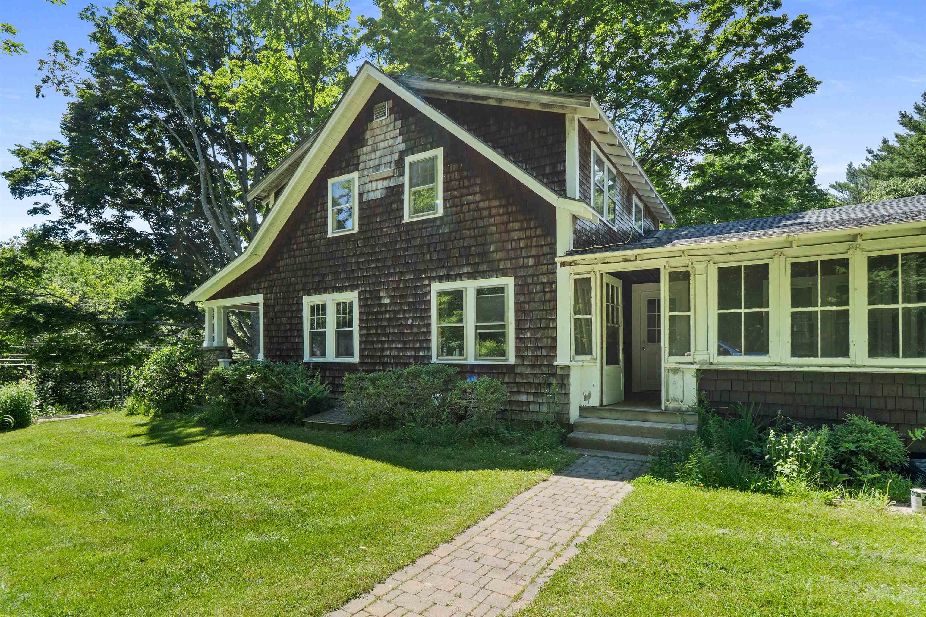15 Sherburne Road — photo