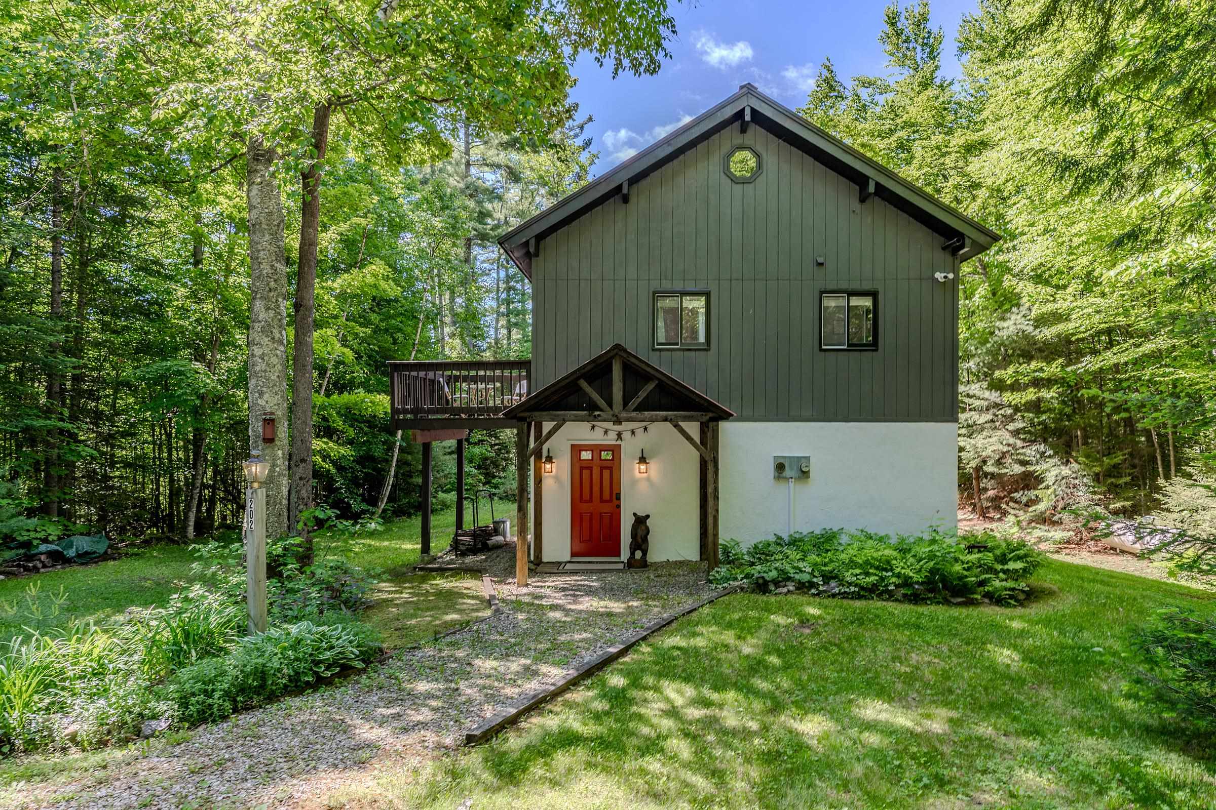 202 Twin Brook Circle — photo