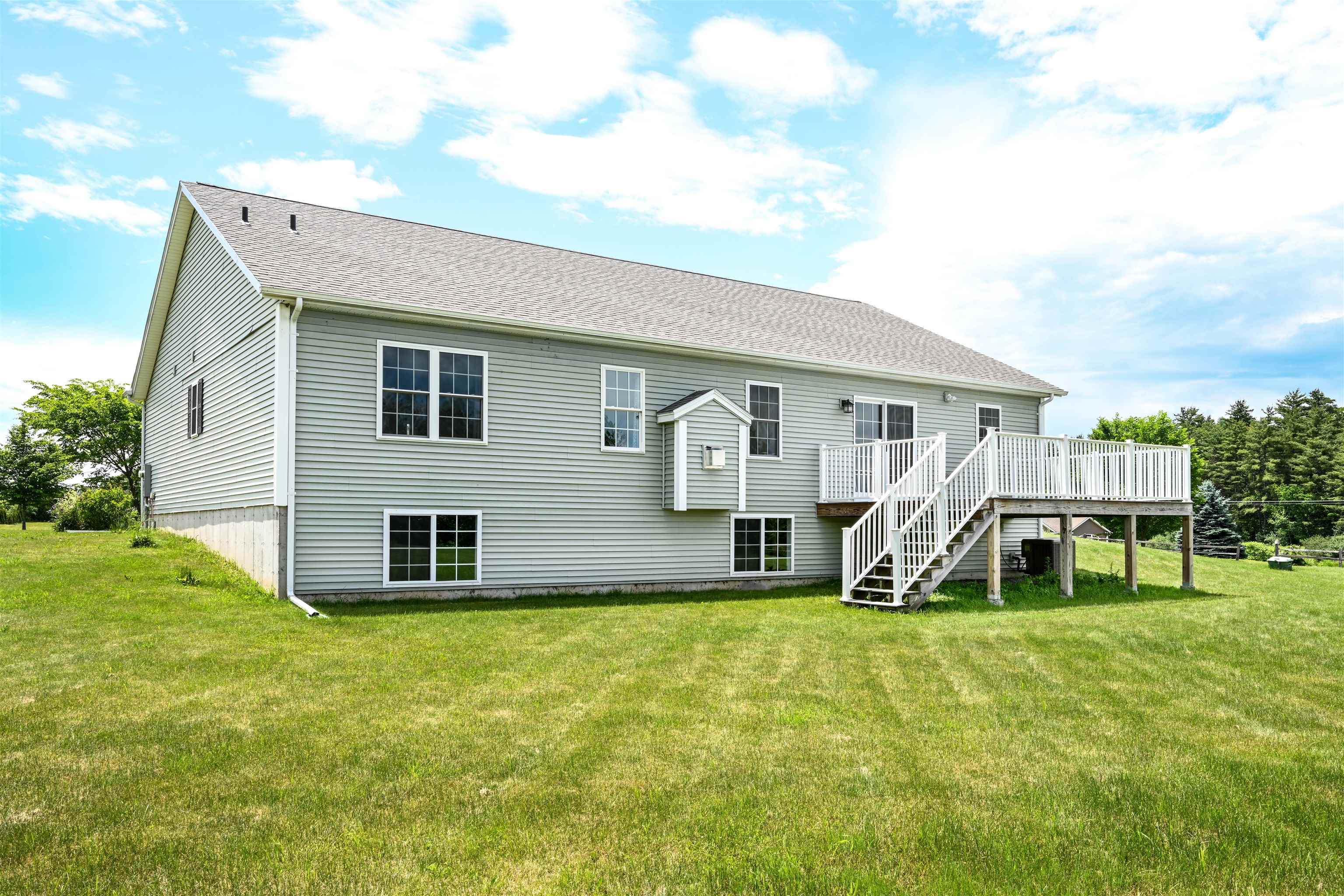 7 Riparian Way, Milton, VT 05468 — photo 2
