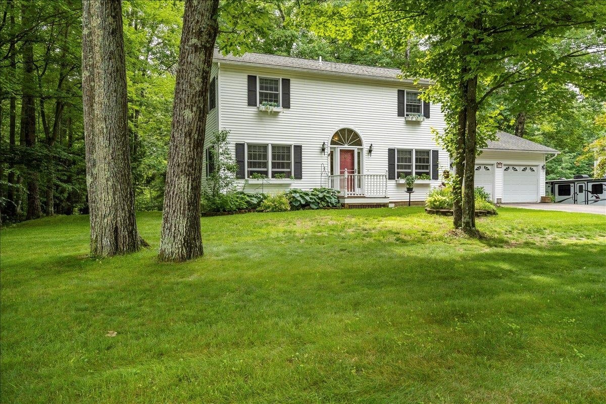 42 Deer Run — photo