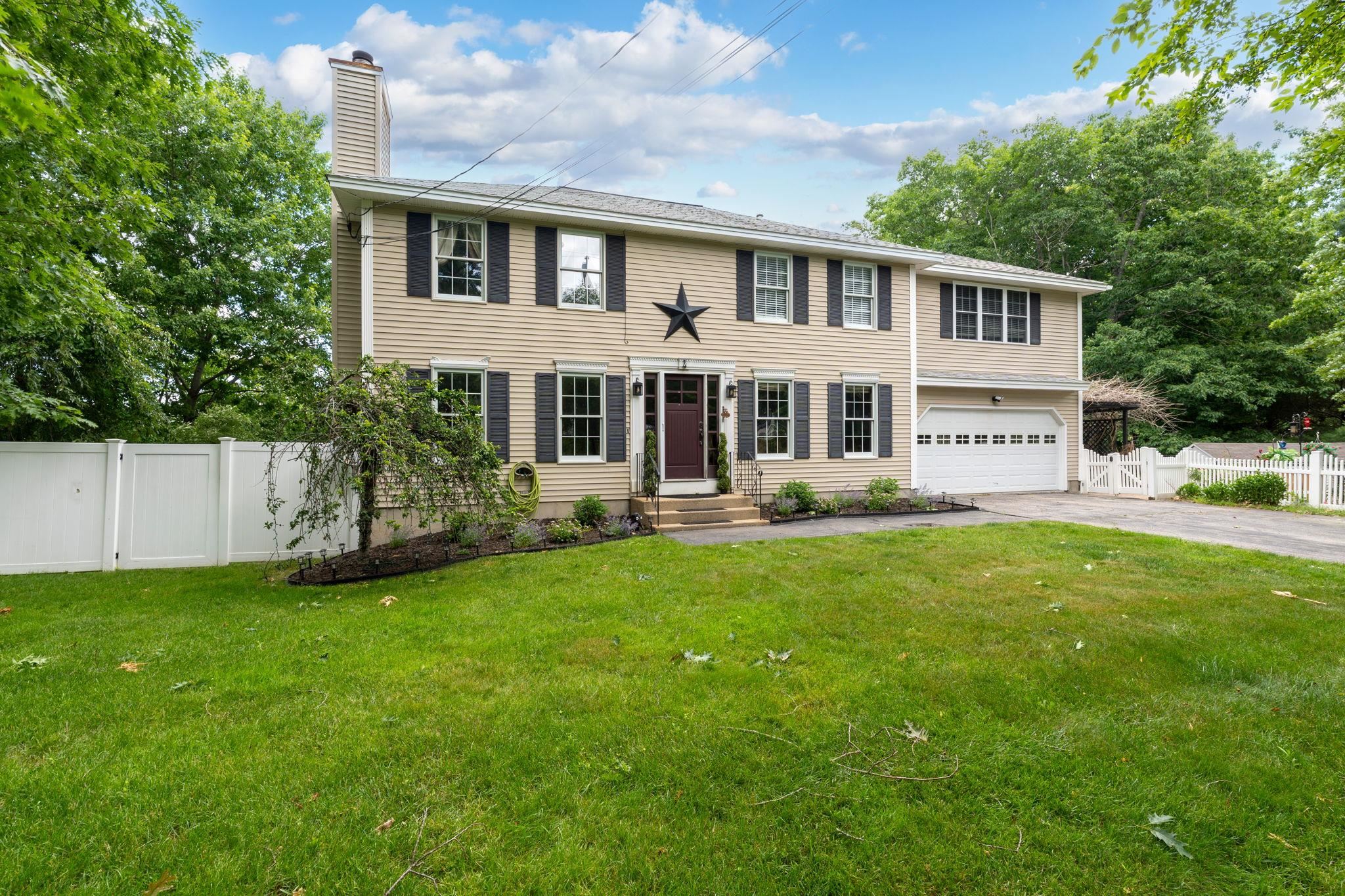 4 Faith Drive — photo