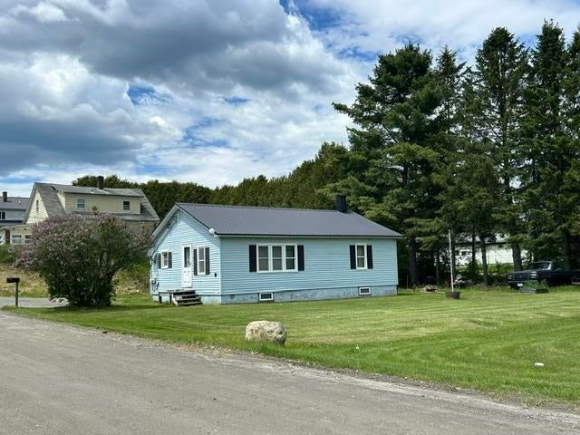 33 Edwards Street — photo