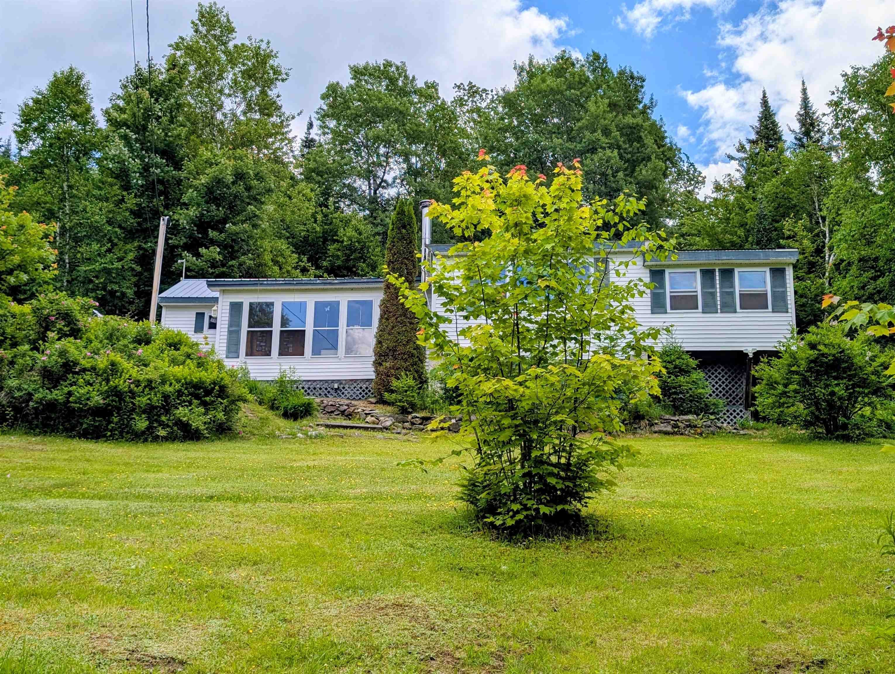 16 Griffin Road — photo