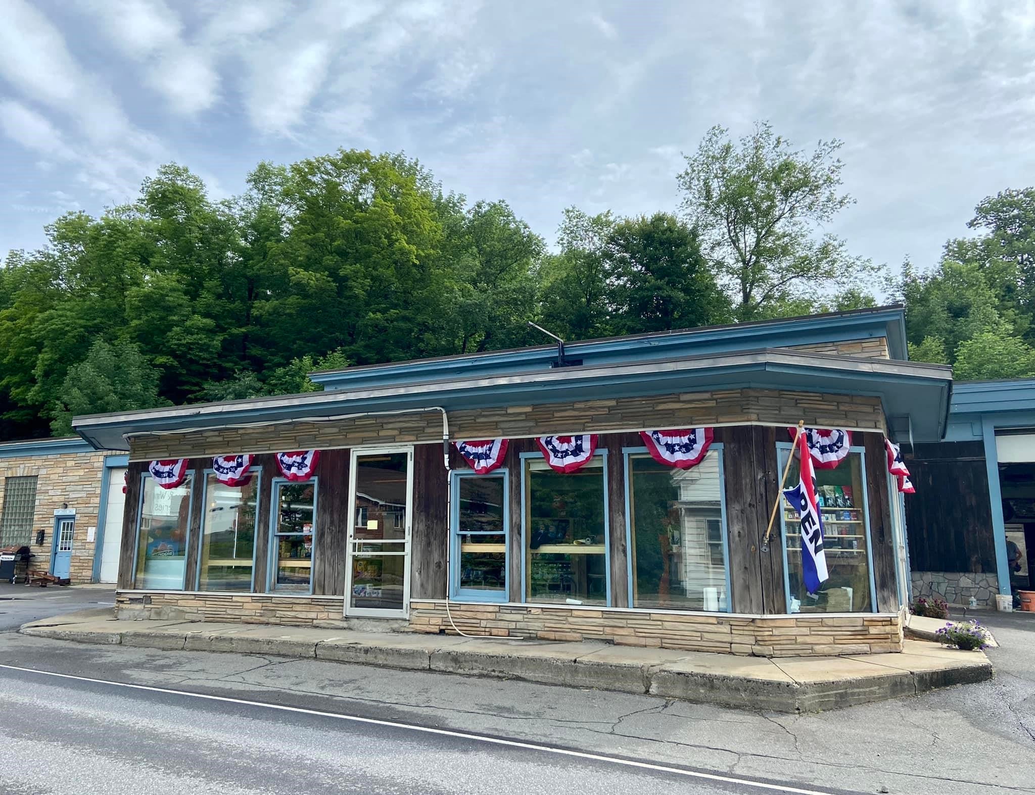 2977 Vermont Route 100 — photo