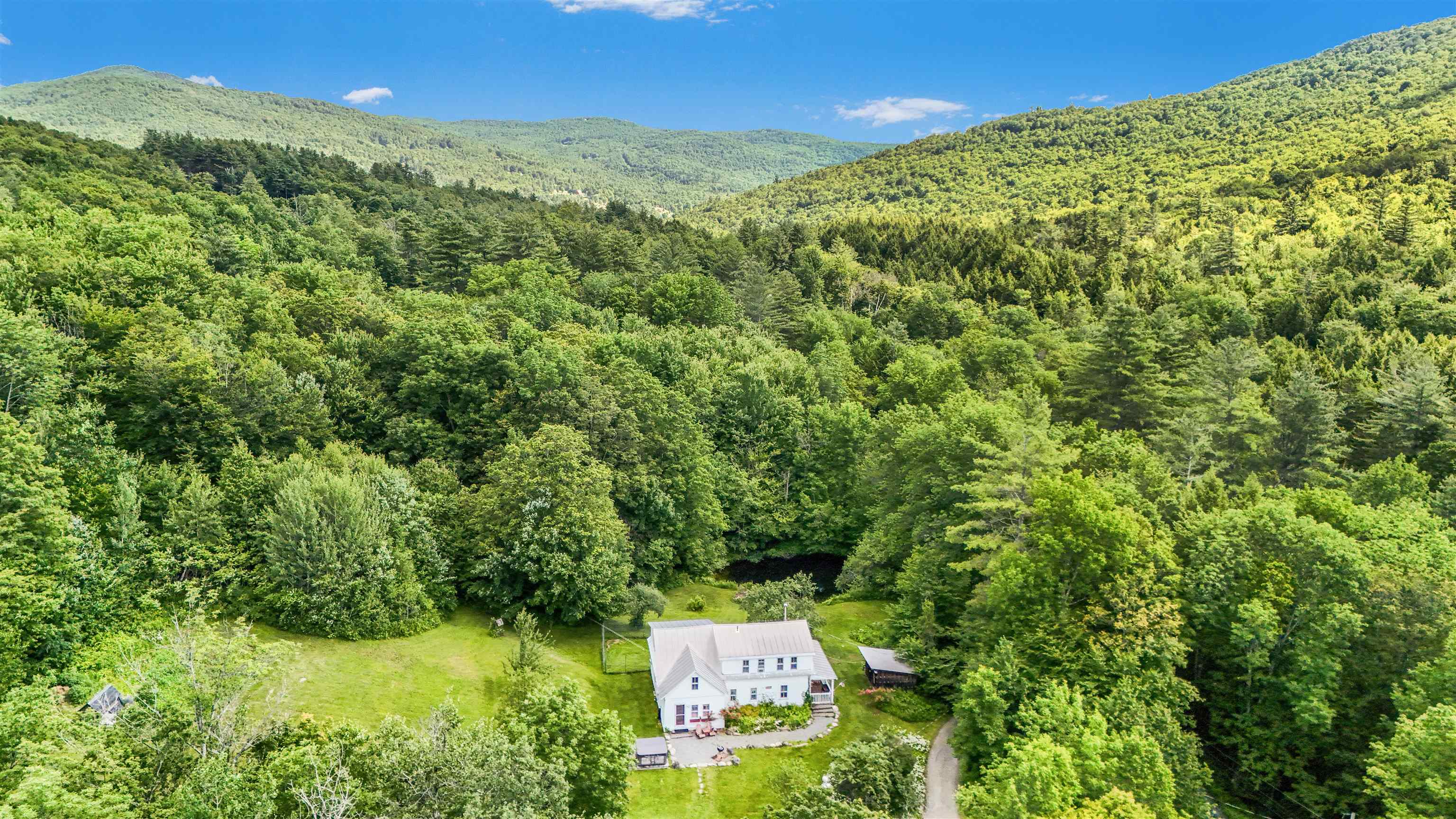 1326 Curtis Hollow Road — photo