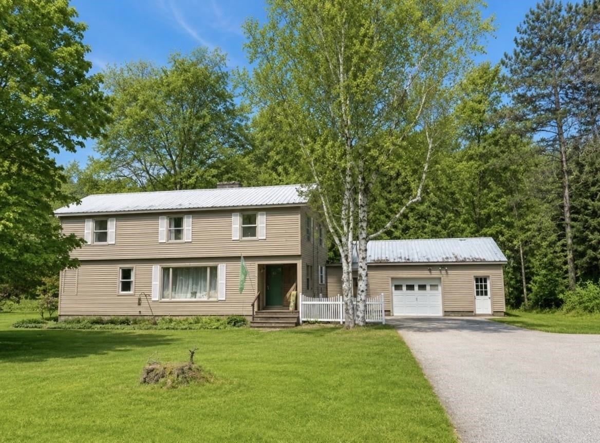 3327 Route 30 — photo