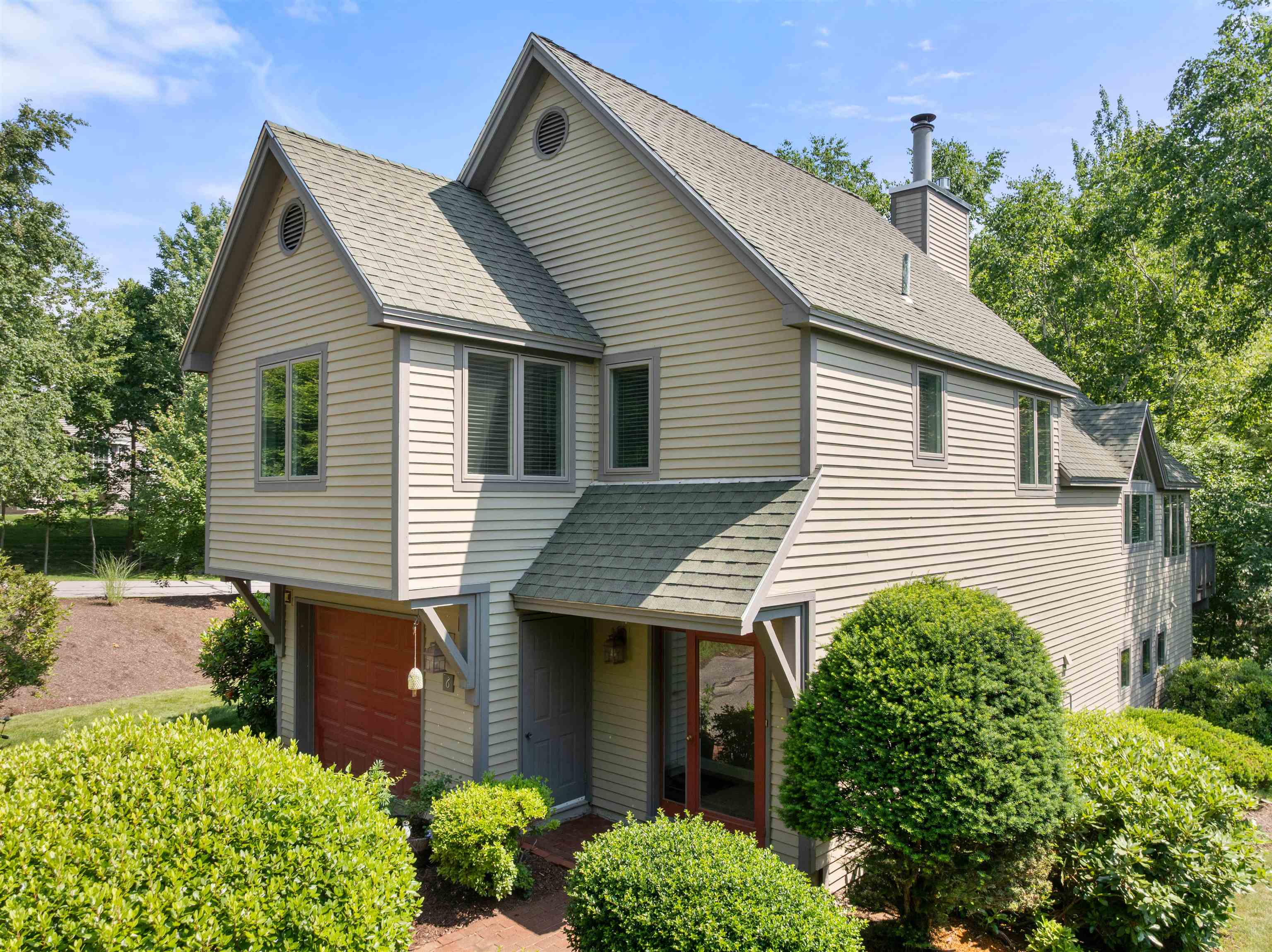 6 Tartan Hollow — photo
