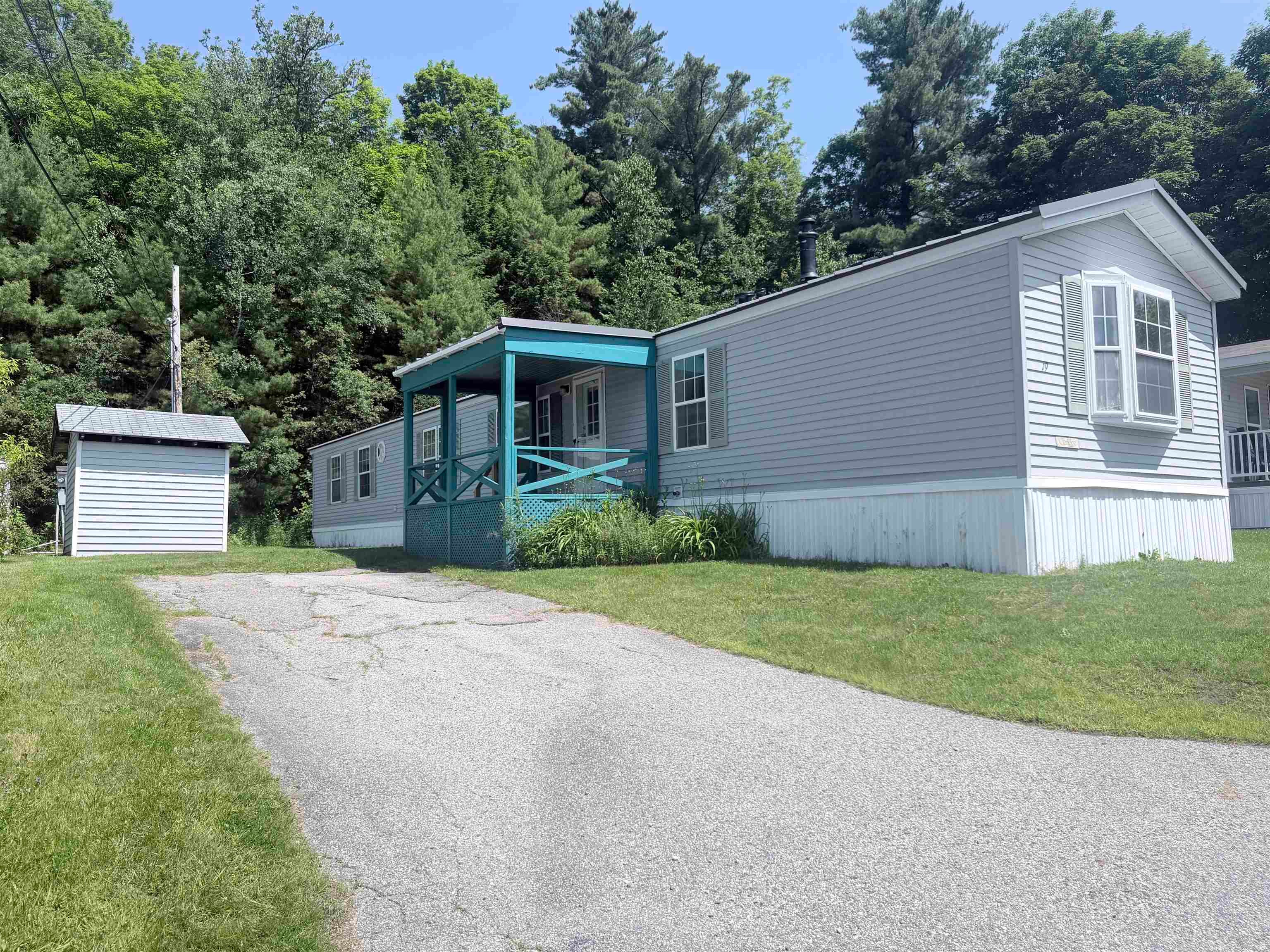 19 Hilltop Manor Mobile Home Park — photo