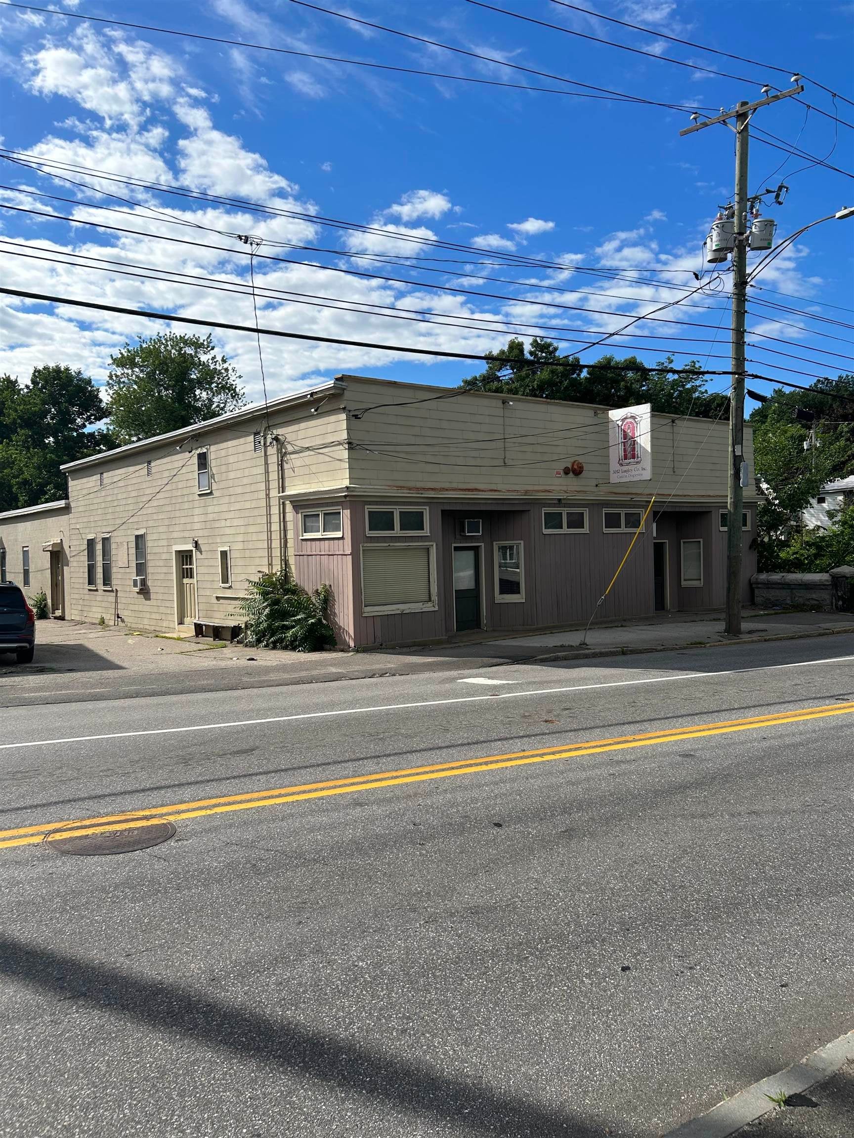 169 S Main Street — photo