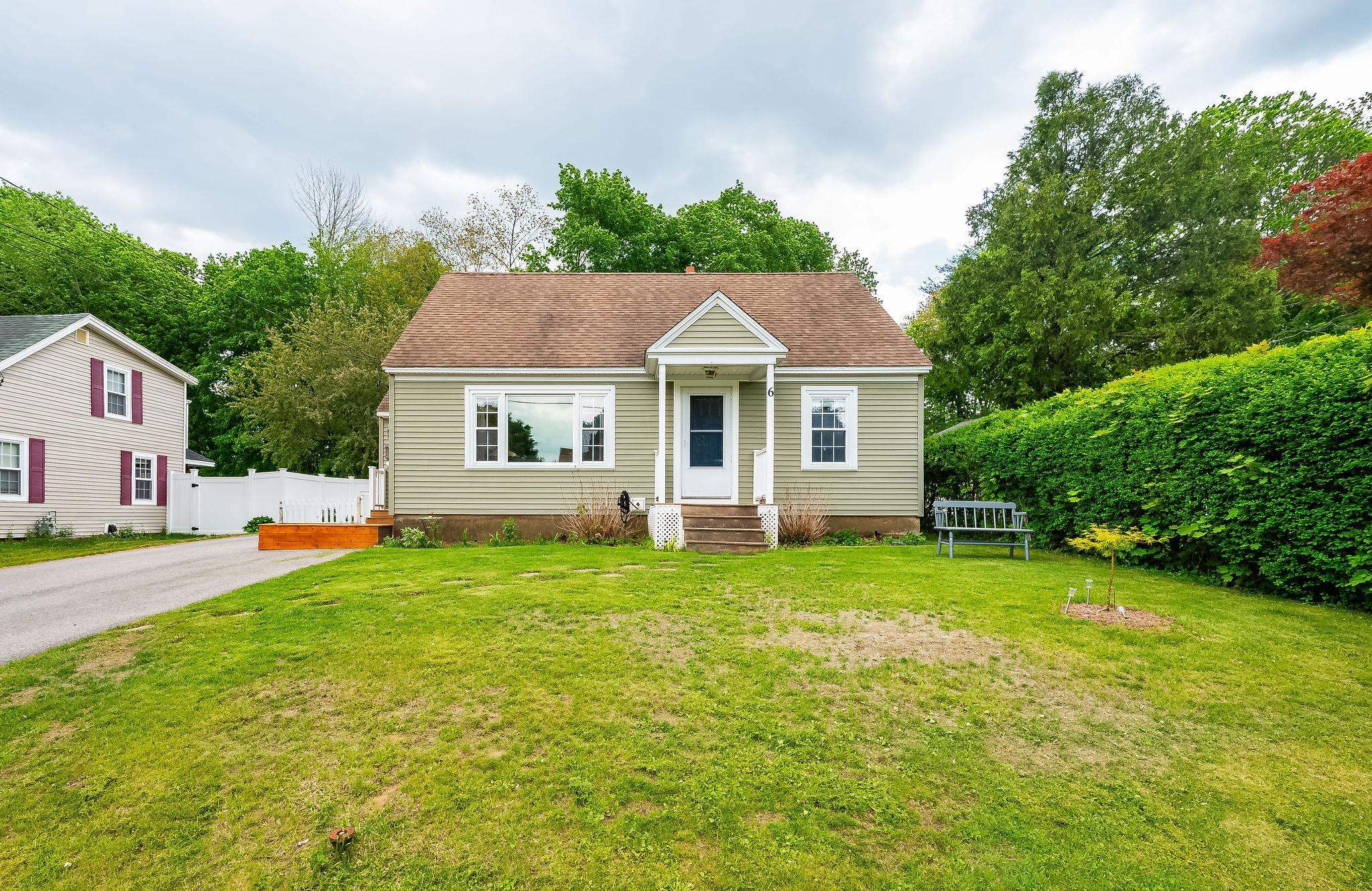 6 Howe Street, Rochester, NH 03867 — photo 2