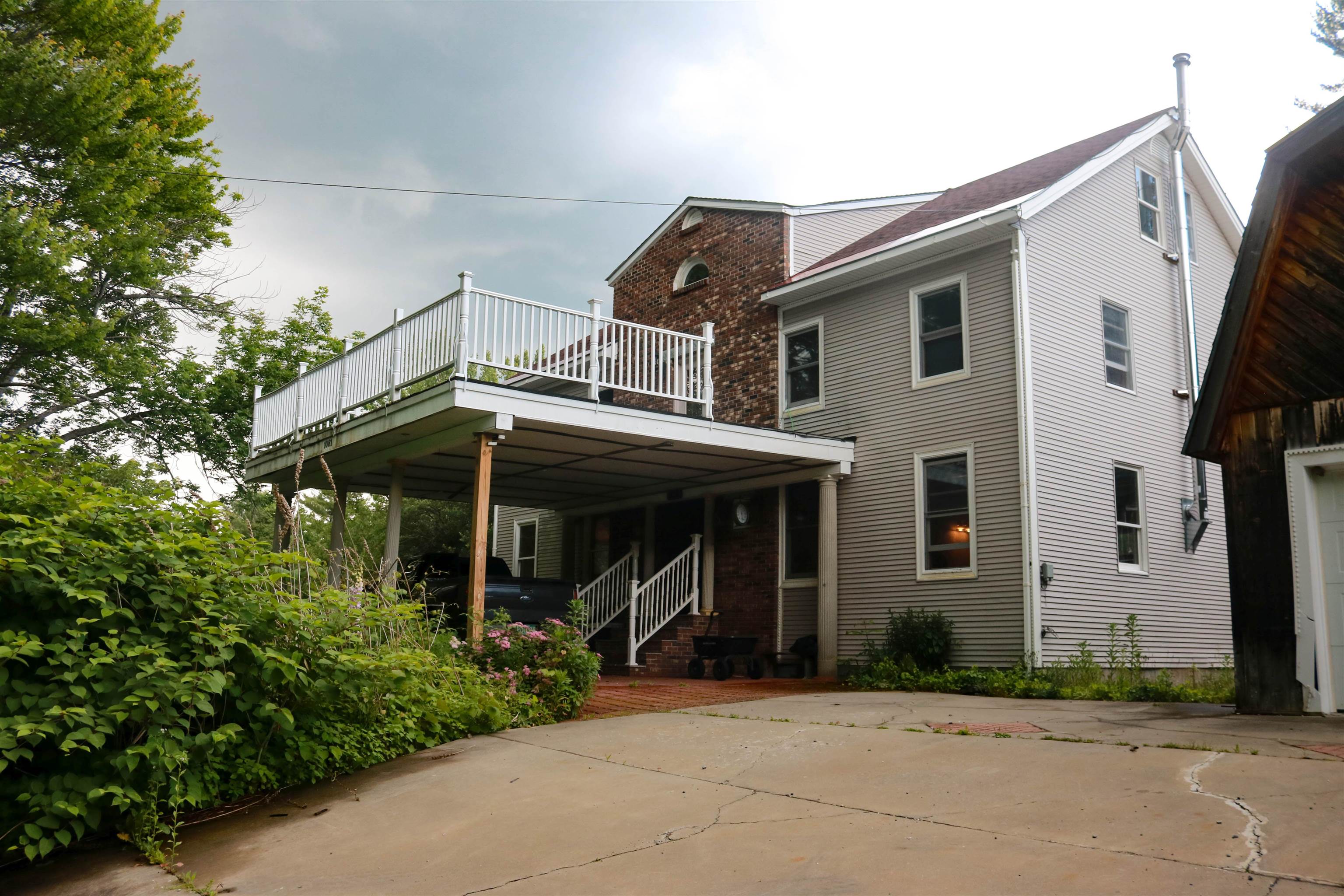 1081 Beaver Meadow Road — photo
